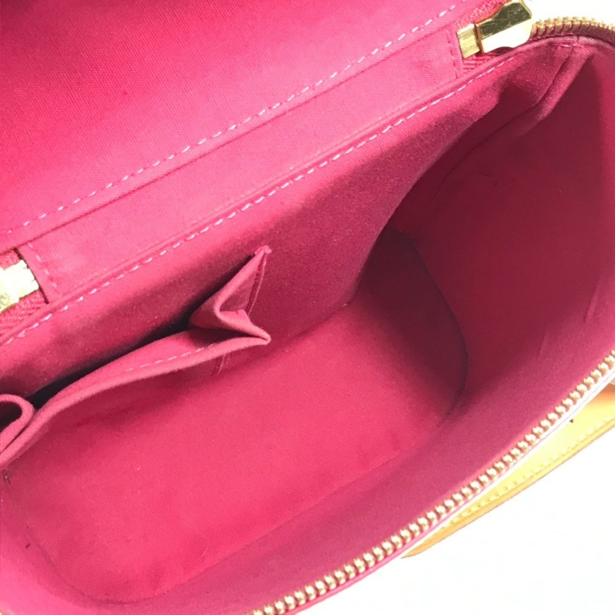 Louis Vuitton Fuchsia Pink Pink Monogram Vernis Pochette Shoulder Bag (Pre-Owned)