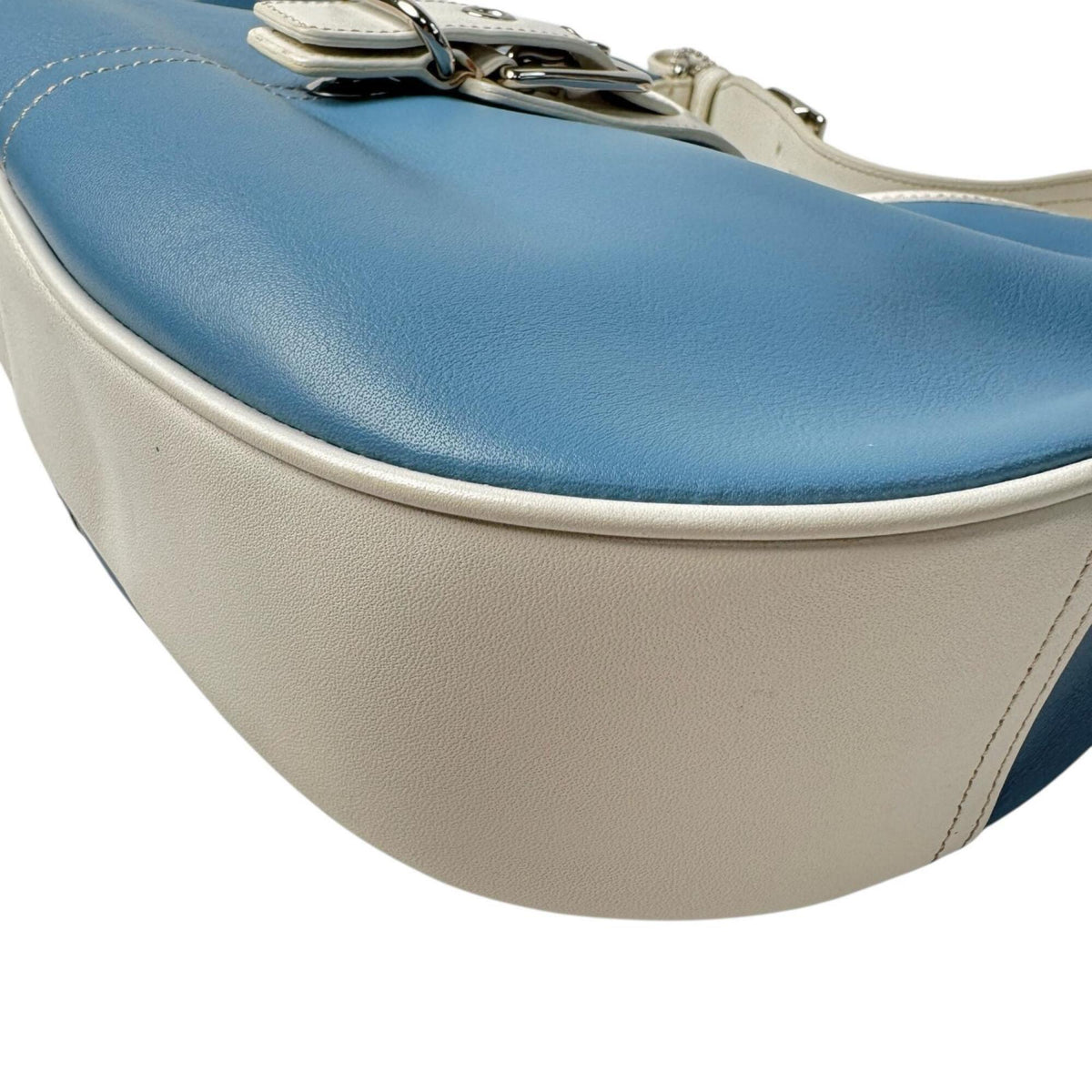 Coach Light Blue Leather Shoulder Bag (Pre-Owned)