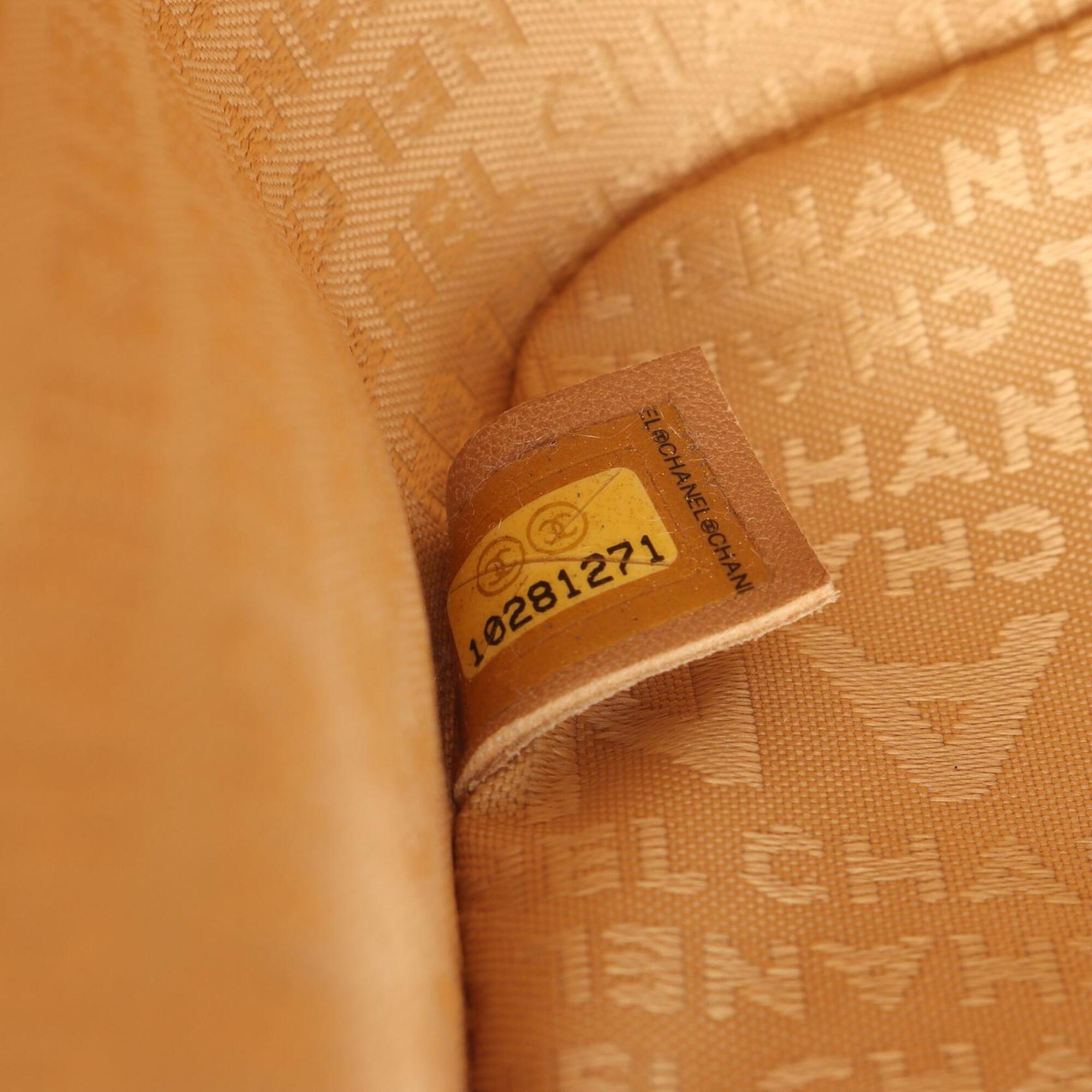Chanel Yellow Leather Handbag Shoulder Bag (Pre-Owned)