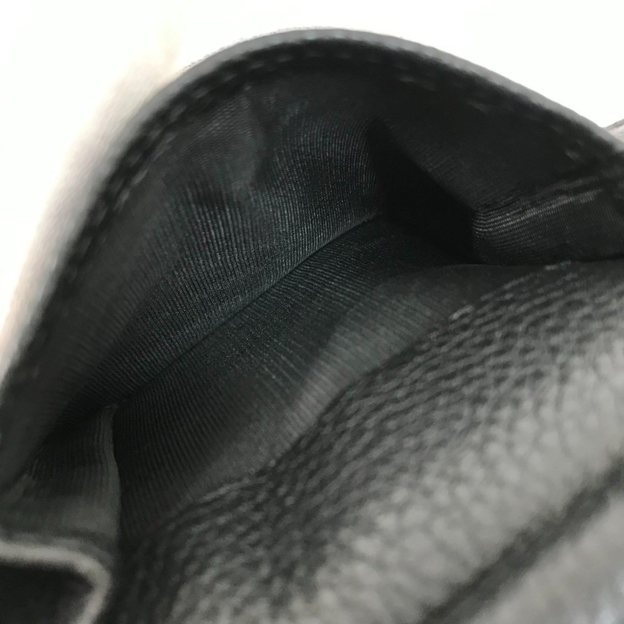 Gucci Black Leather Wallet (Bi-Fold) (Pre-Owned)