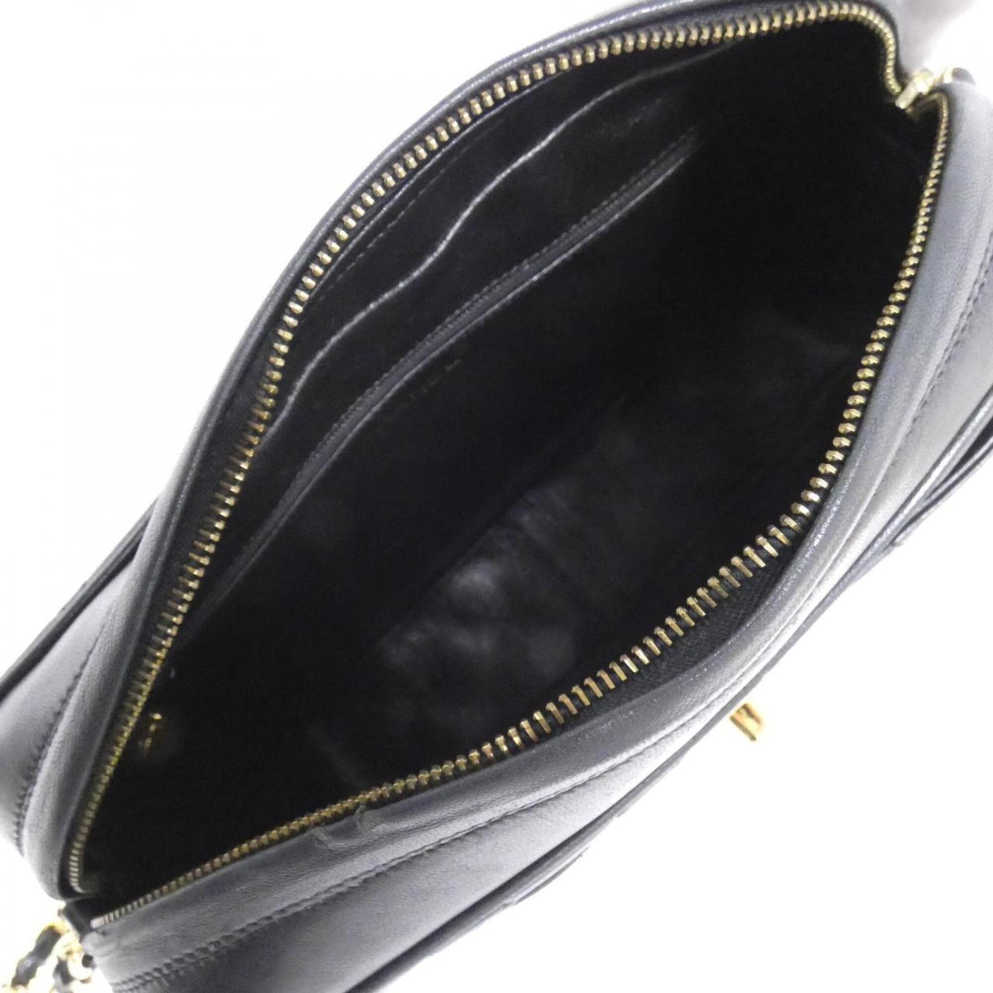 Chanel Black Leather Shoulder Bag (Pre-Owned)