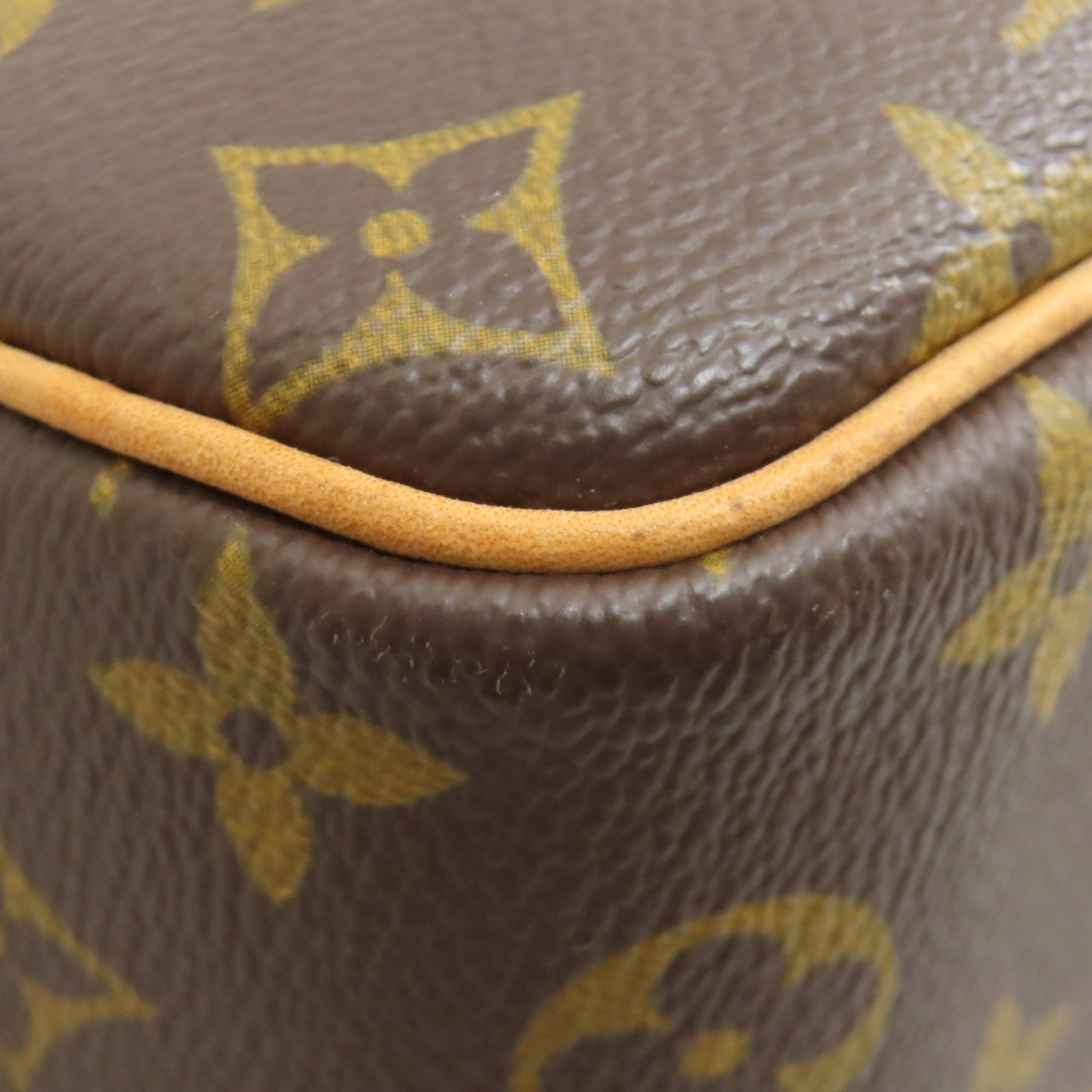 Louis Vuitton Monogram Monogram Handbag (Pre-Owned)