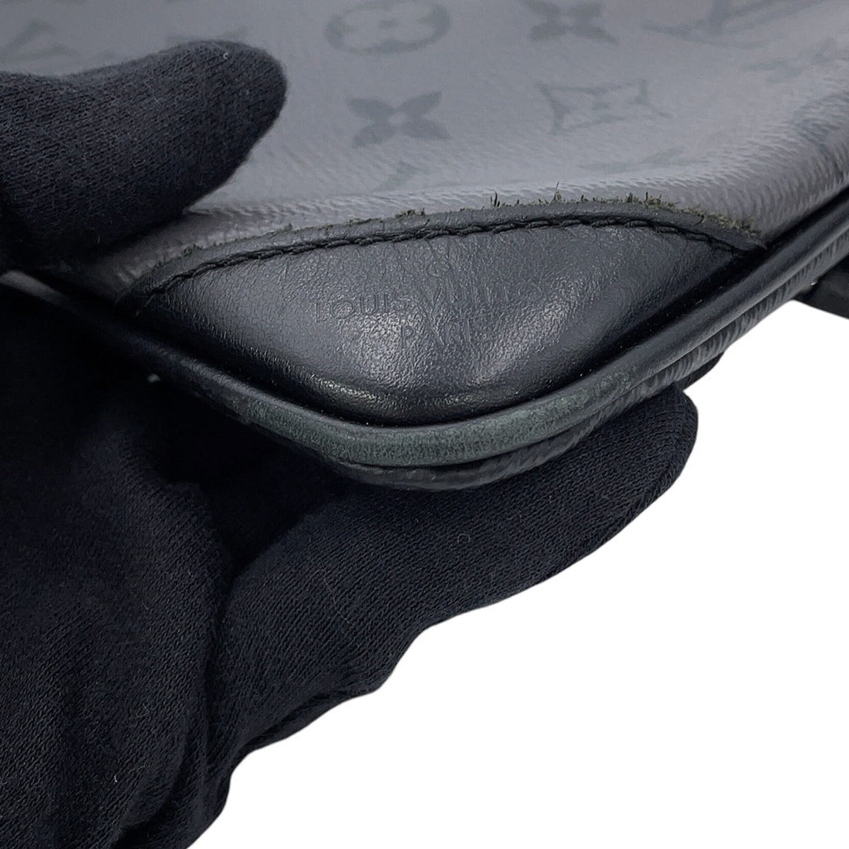 Louis Vuitton Noir Monogram Eclipse Monogram Eclipse Monogram Reverse Shoulder Bag (Pre-Owned)