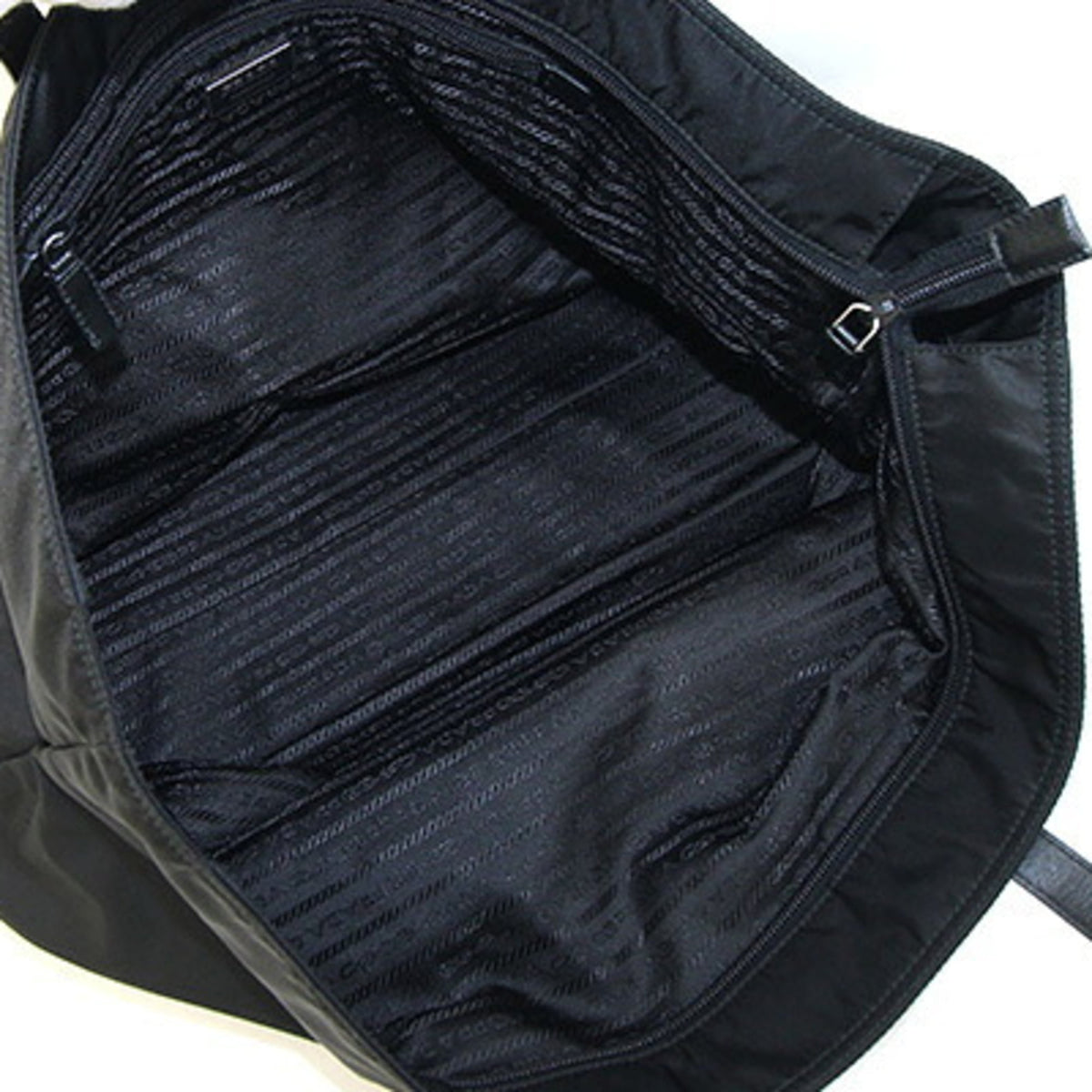 Prada Black Nylon Tote Bag (Pre-Owned)
