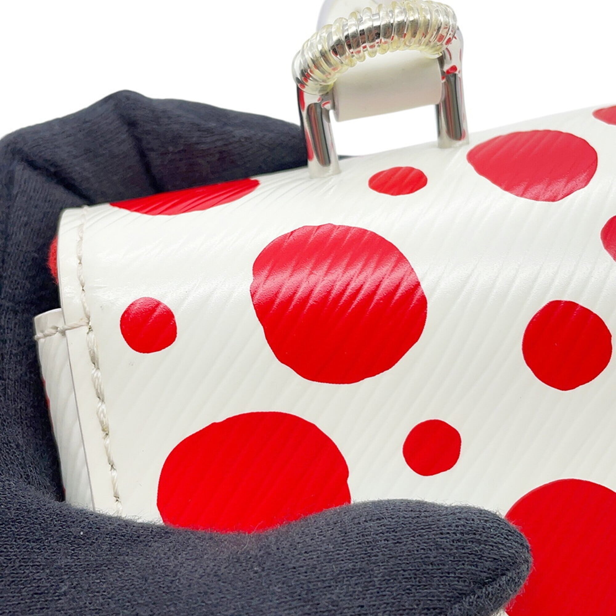 Louis Vuitton Red Color White Epi Leather Handbag Shoulder Bag (Pre-Owned)