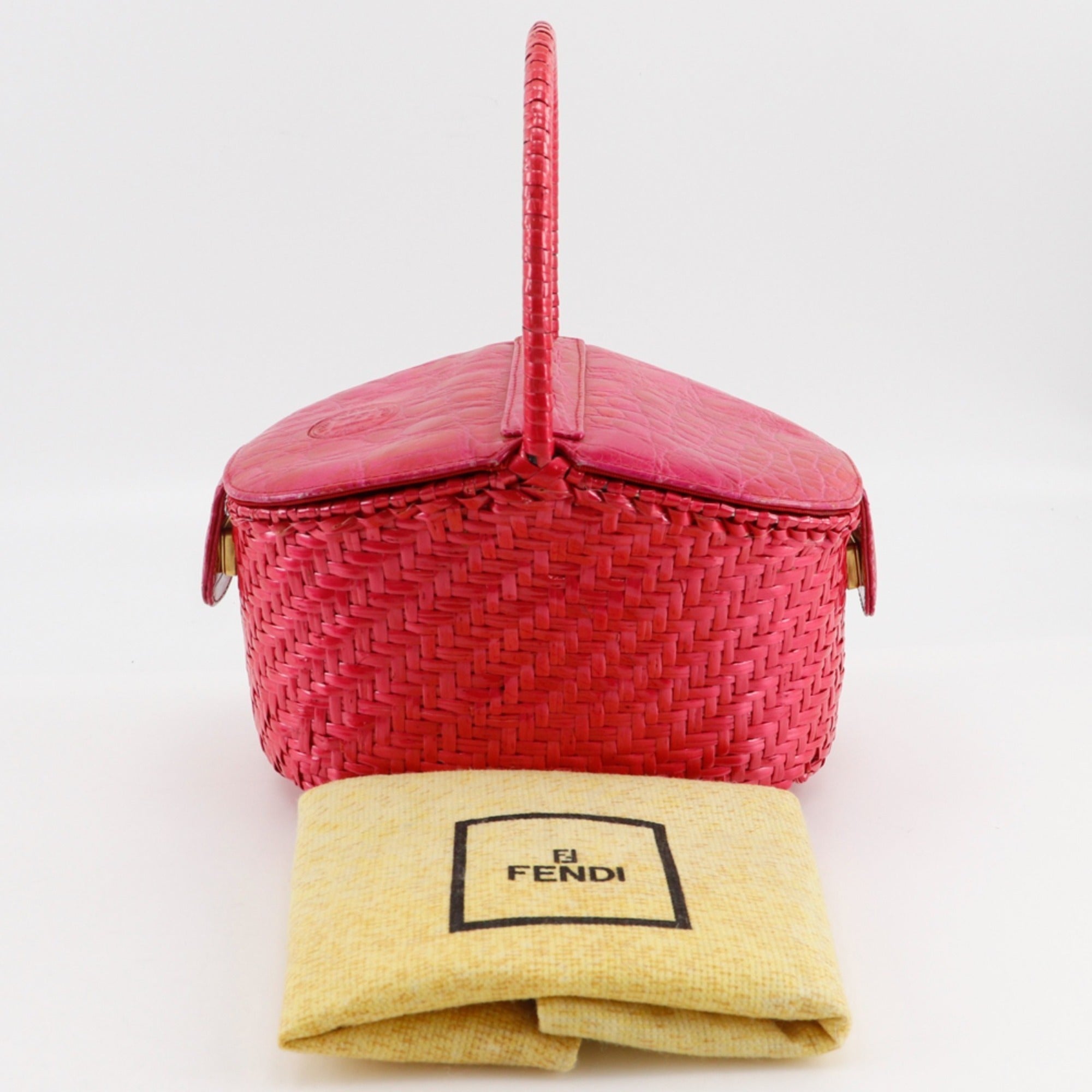 Fendi Pink Straw Basket Handbag (Pre-Owned)