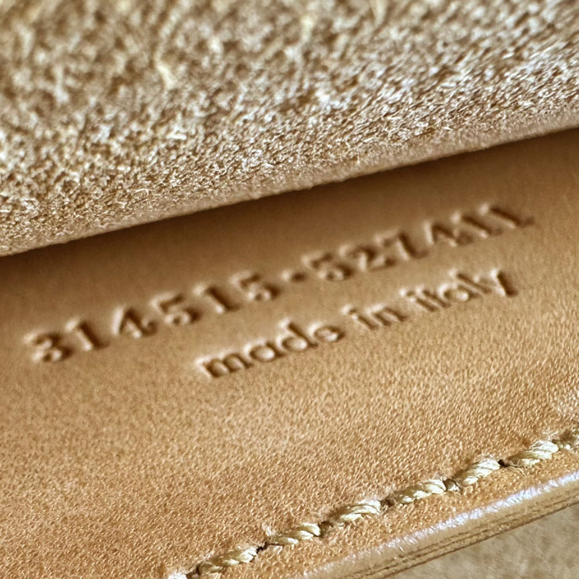 Saint Laurent Beige Leather Shoulder Bag (Pre-Owned)