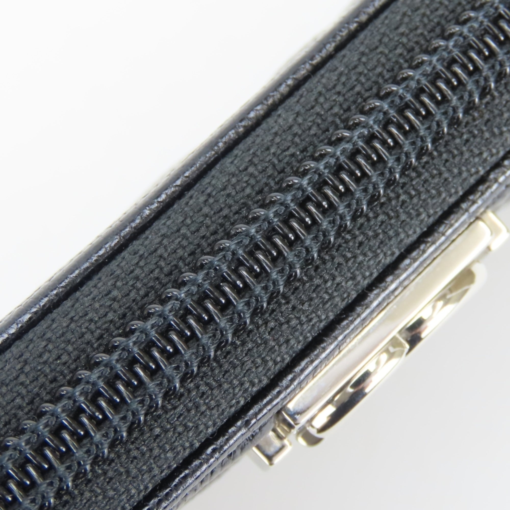 Chanel Boy Chanel Black Grained Calfskin Long Wallet (Bi-Fold) (Pre-Owned)