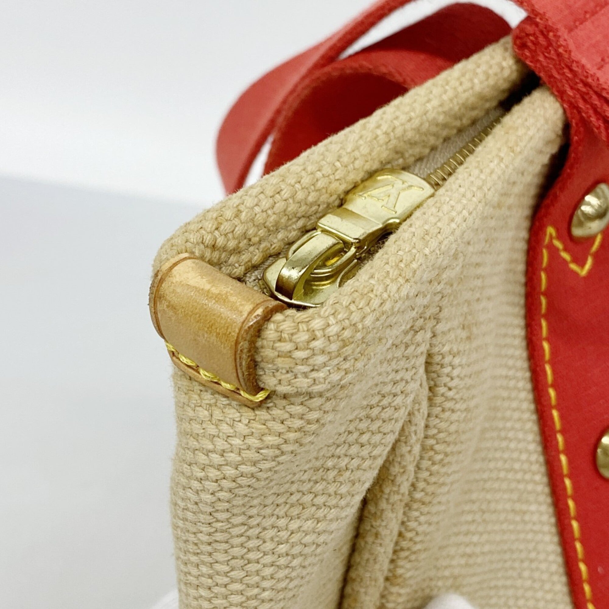 Louis Vuitton Beige Tote Bag (Pre-Owned)