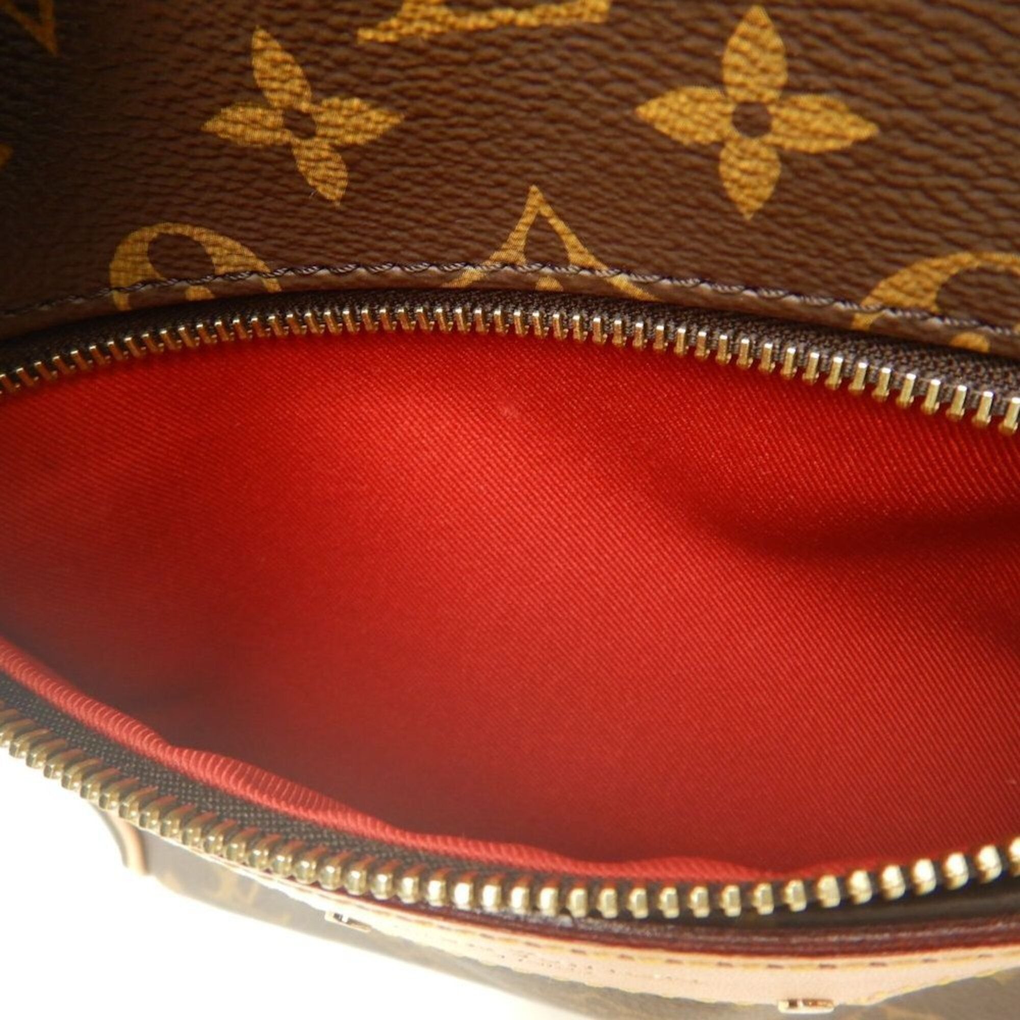 Louis Vuitton Brown Monogram Canvas Handbag (Pre-Owned)