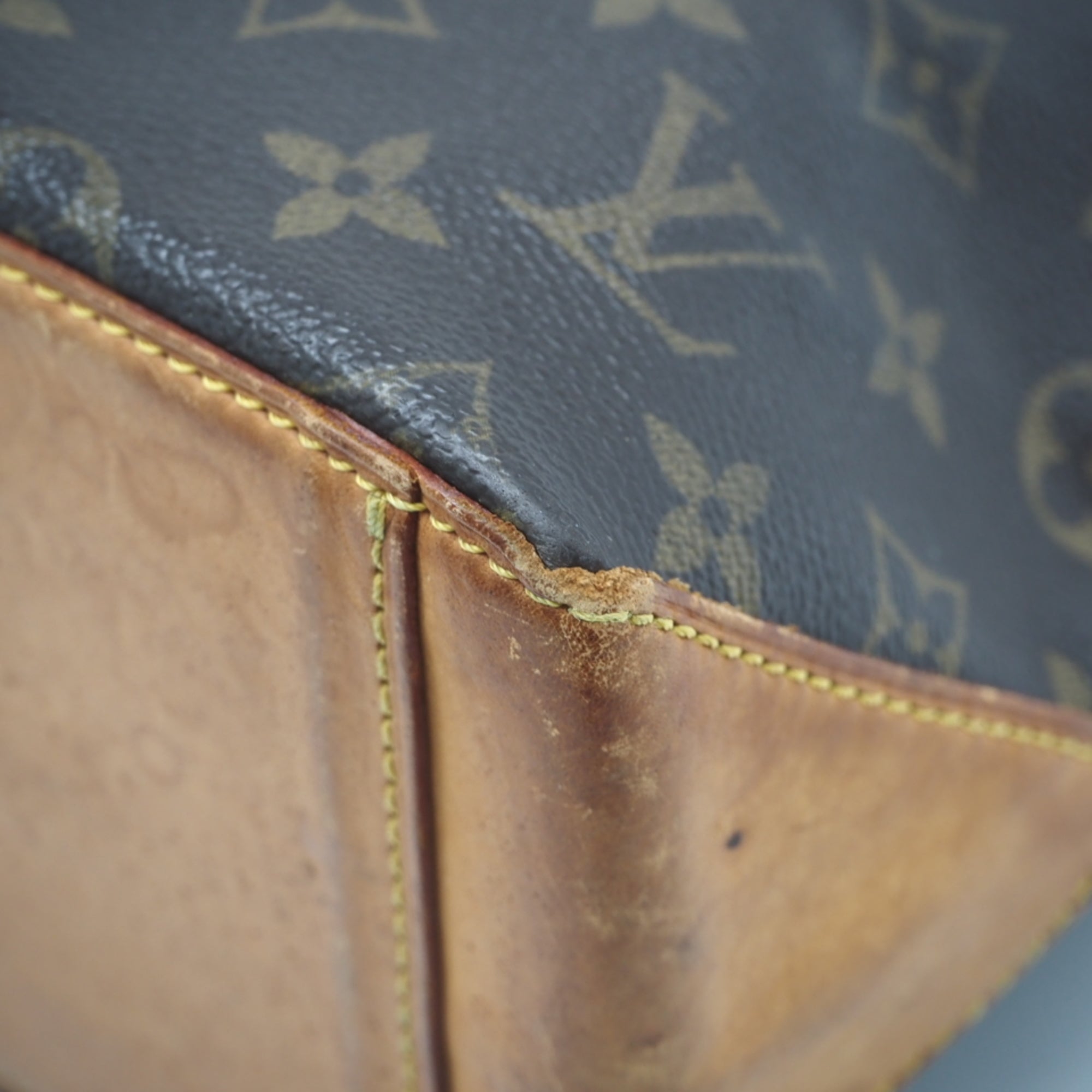 Louis Vuitton Brown Coated Canvas Leather Handbag (Pre-Owned)