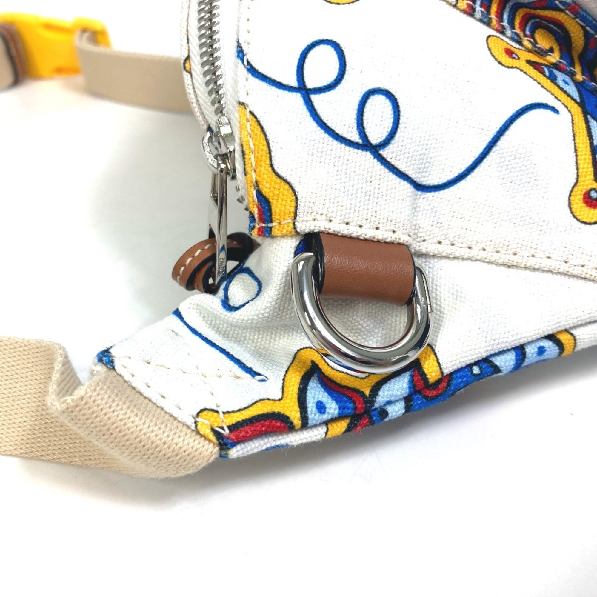 Loewe White Cloth Other (Pre-Owned)