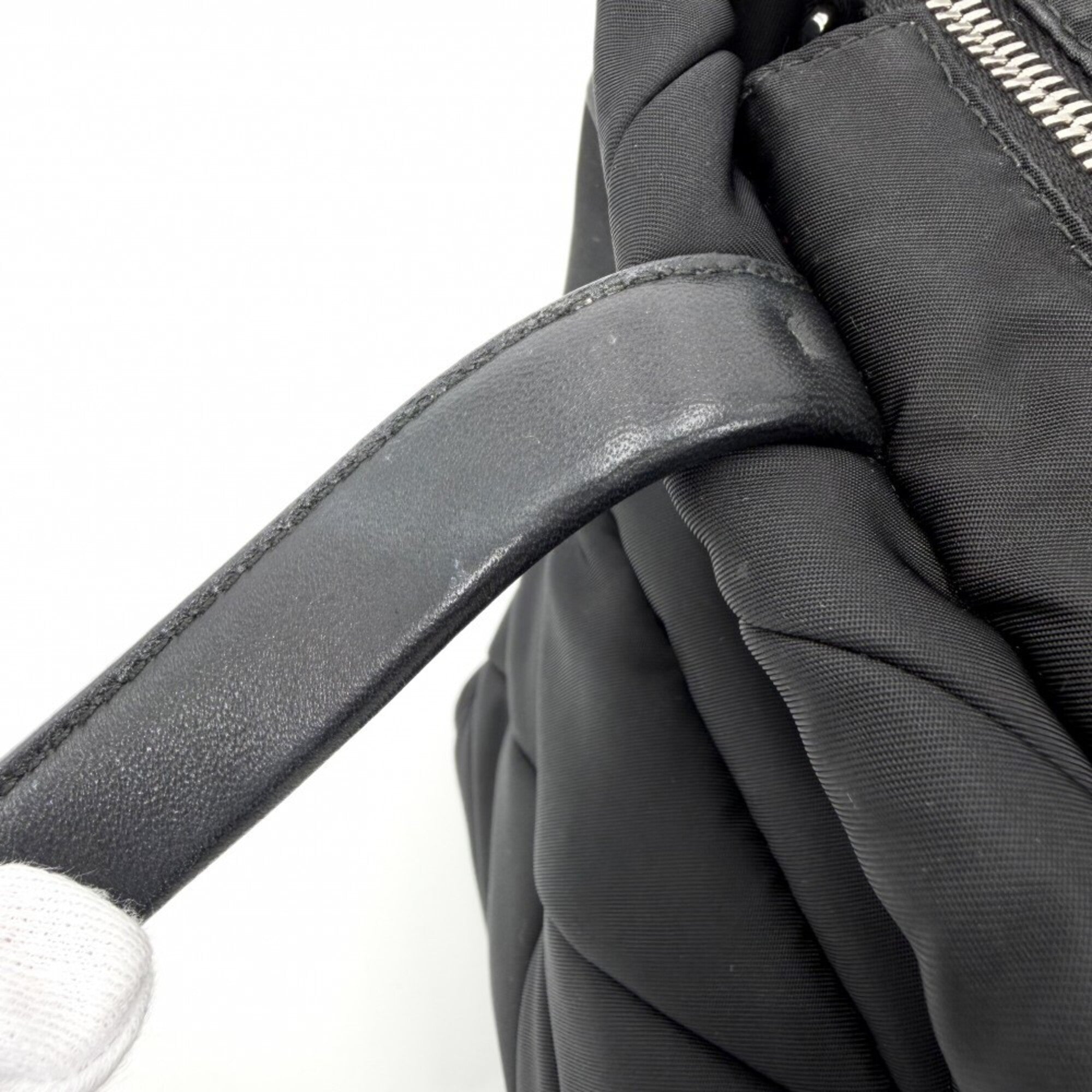Prada Black Nylon Handbag Shoulder Bag Tote Bag (Pre-Owned)