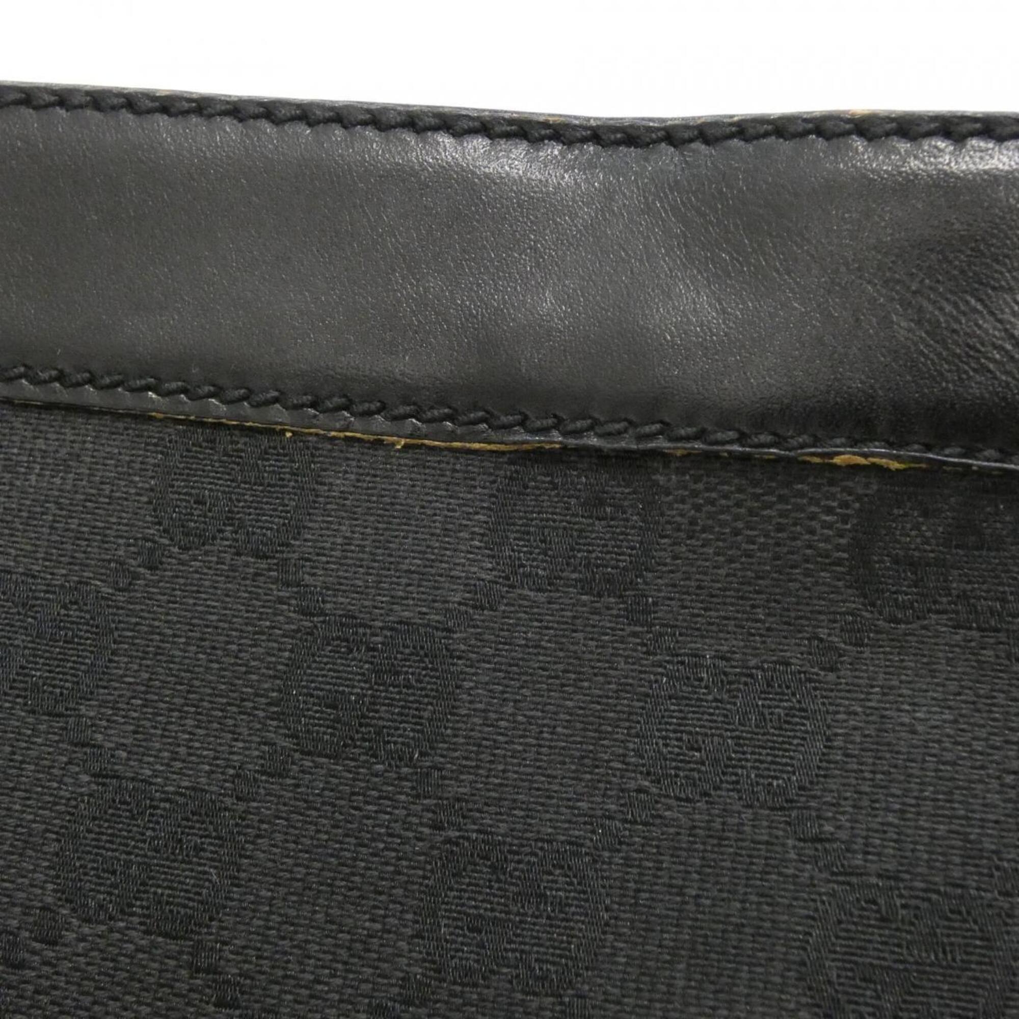 Gucci Gg Canvas Black Gg Canvas Shoulder Bag (Pre-Owned)