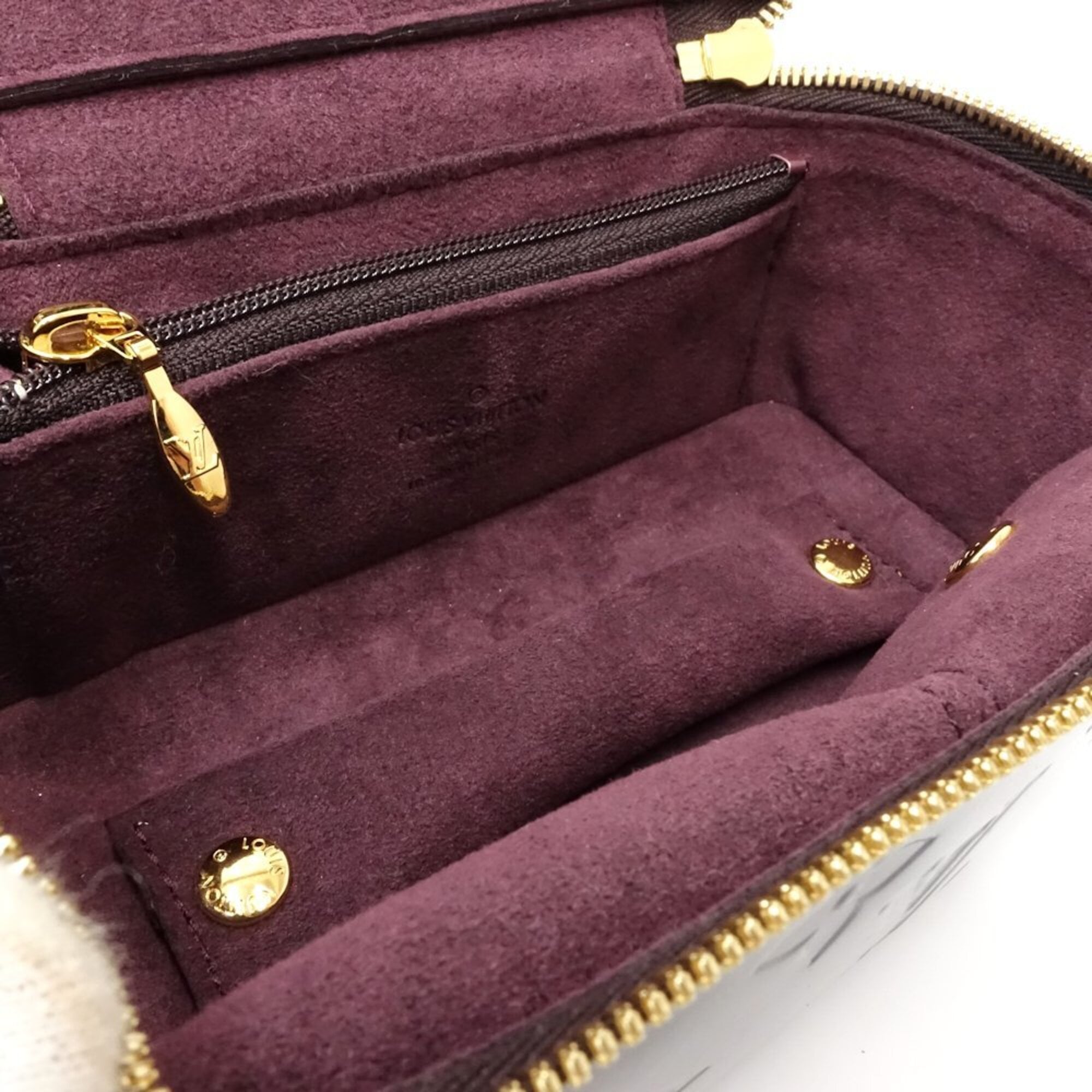 Louis Vuitton Amarante Monogram Vernis Pouch (Pre-Owned)