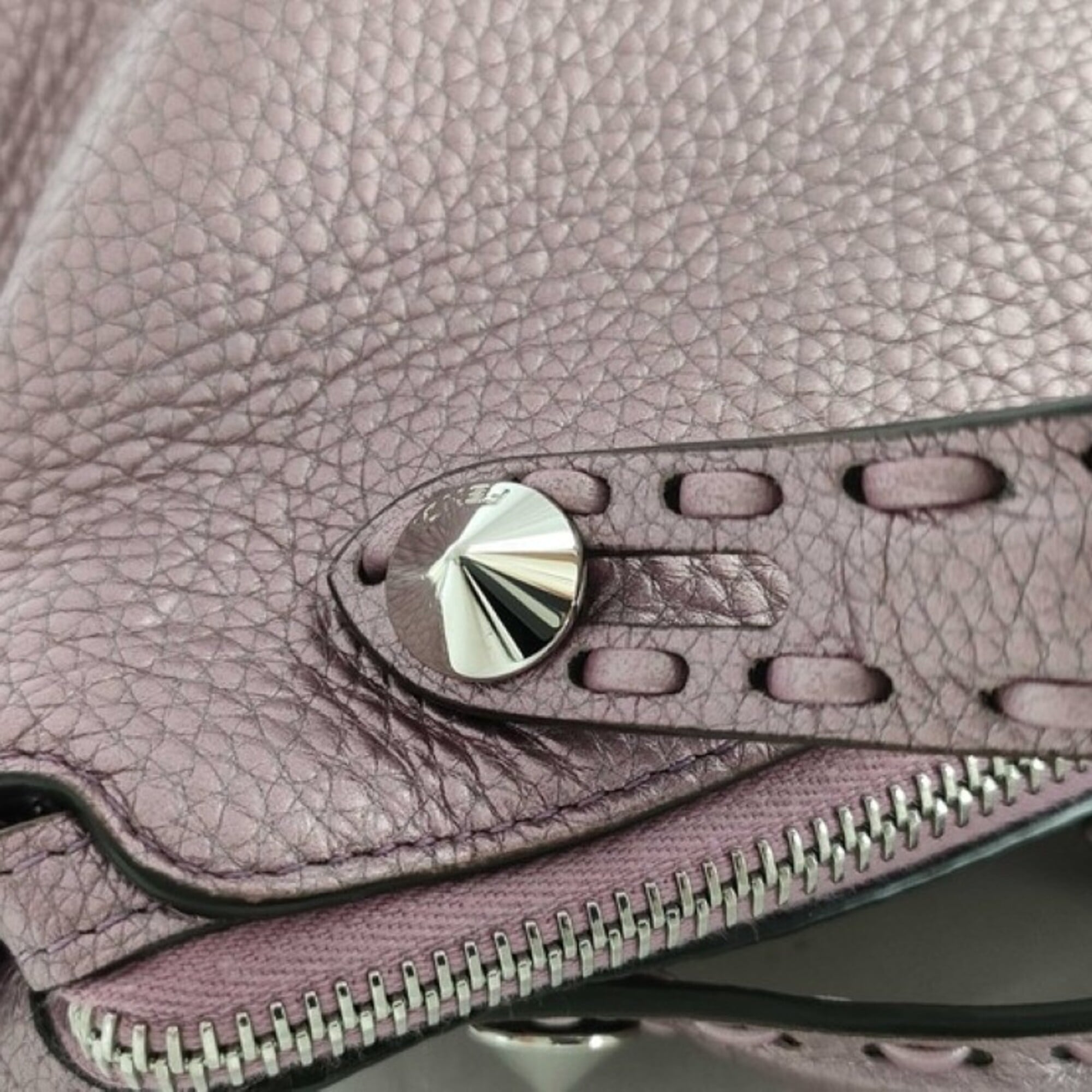 Fendi Metallic Purple Leather Handbag Shoulder Bag (Pre-Owned)