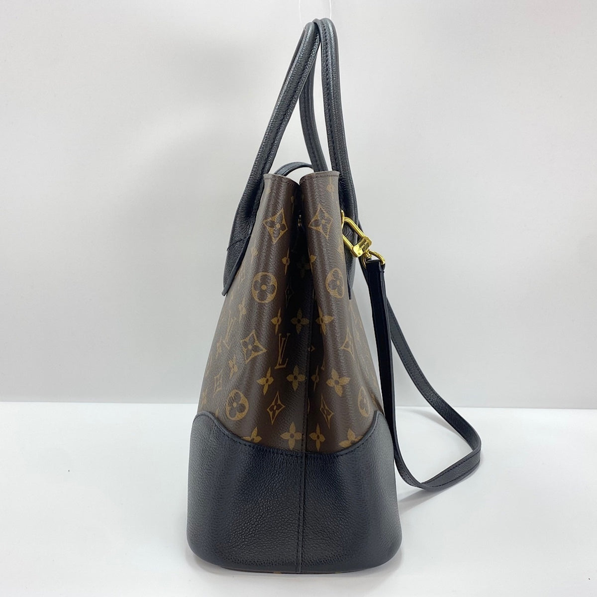 Louis Vuitton Brown Handbag (Pre-Owned)