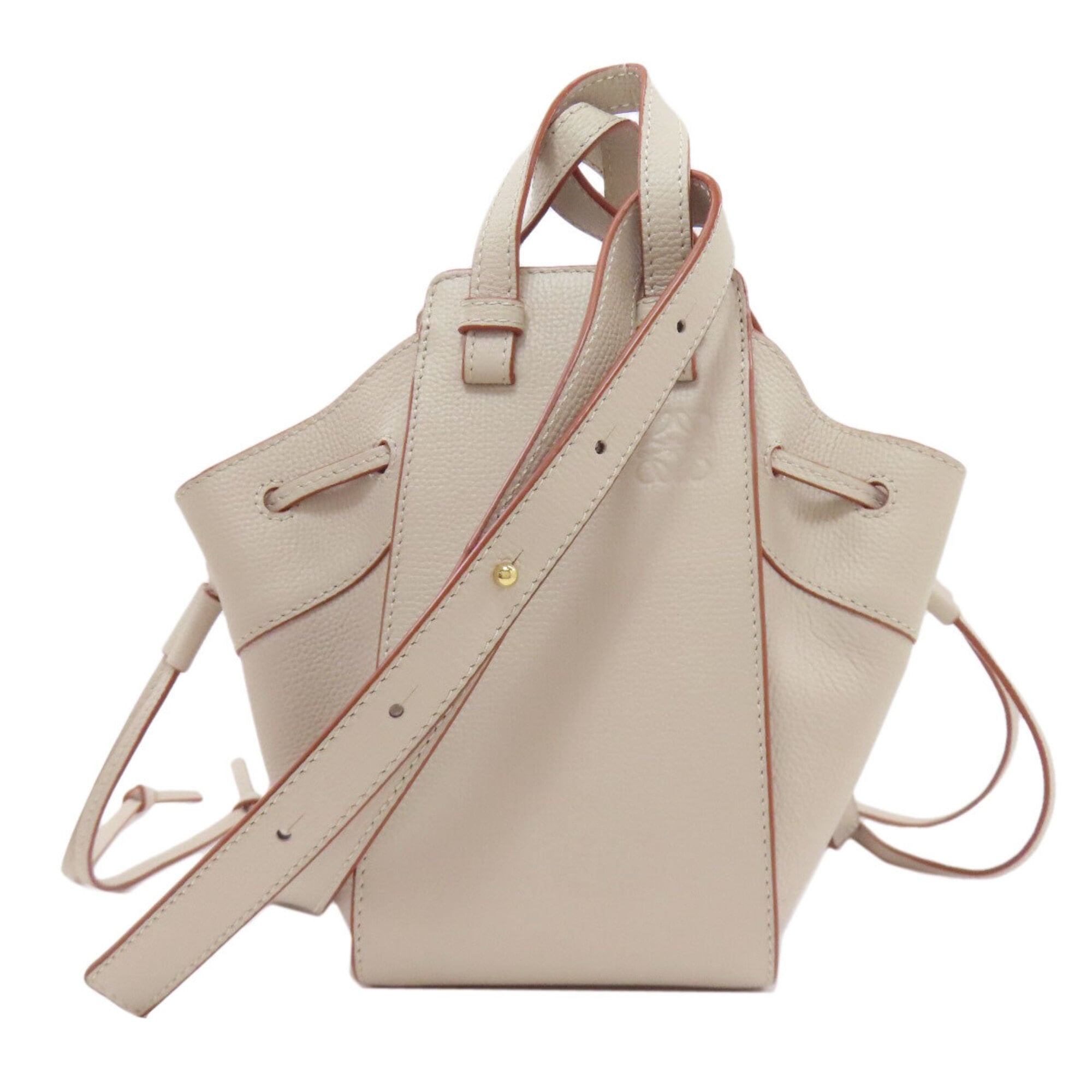 Loewe Beige Leather Handbag (Pre-Owned)