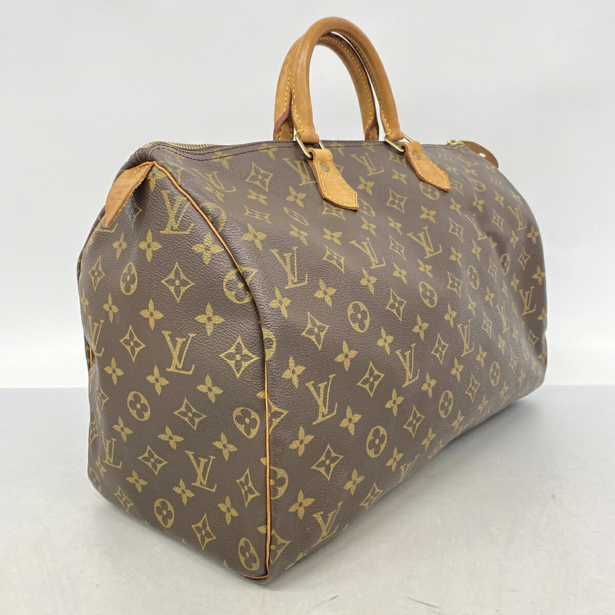 Louis Vuitton Brown Handbag (Pre-Owned)