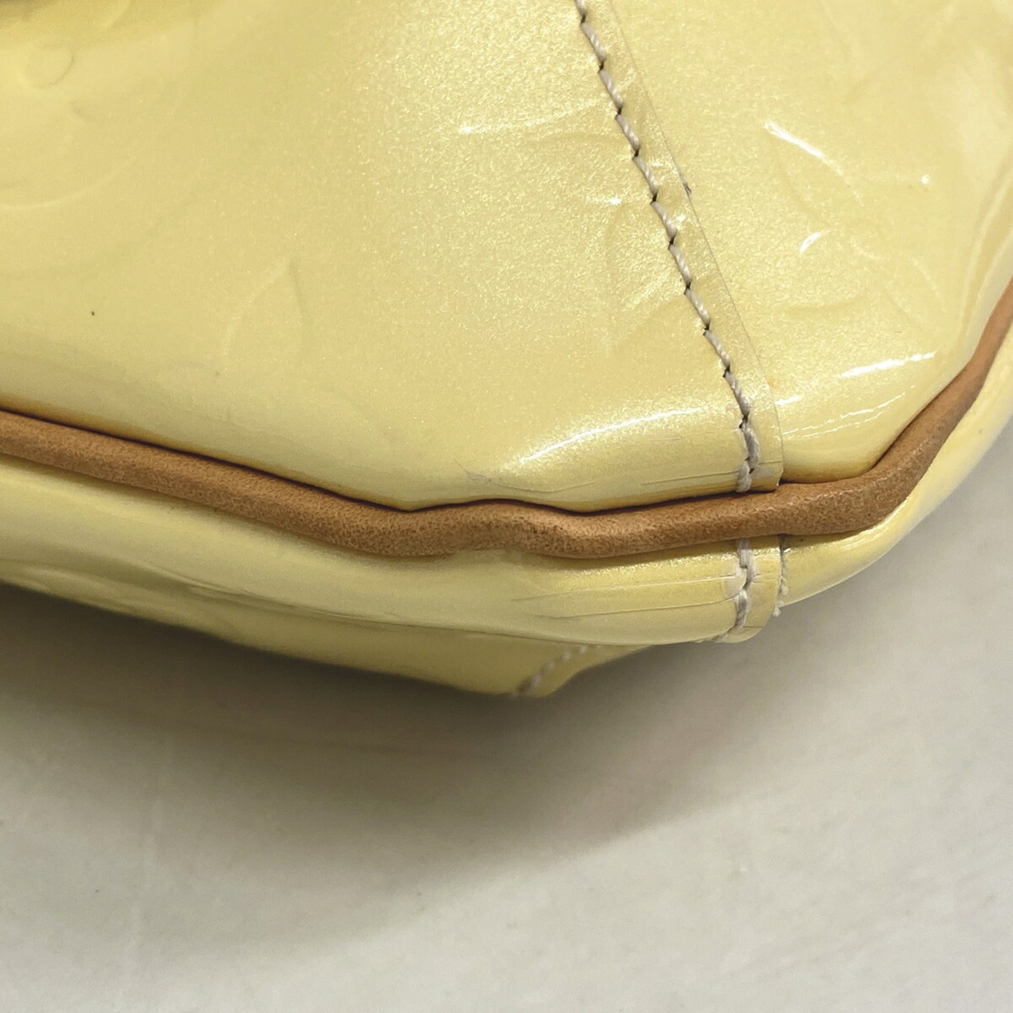 Louis Vuitton Pearl Shoulder Bag (Pre-Owned)