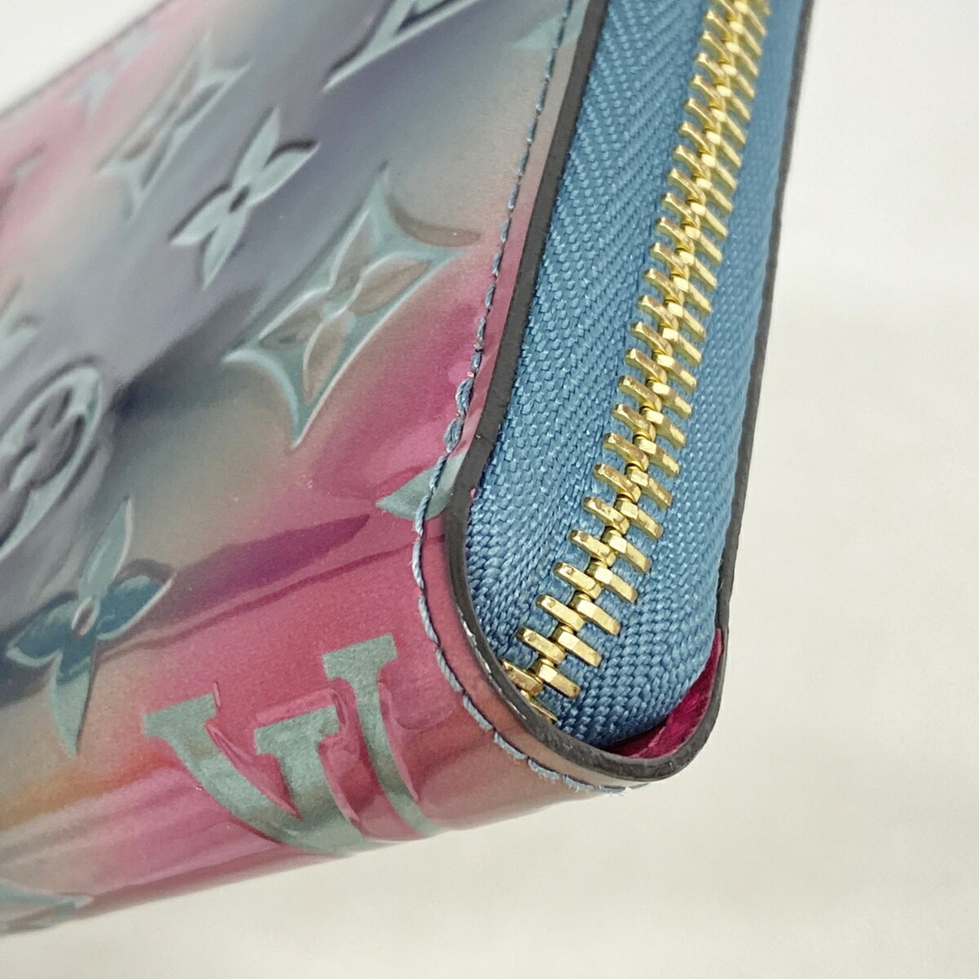 Louis Vuitton Blue Pink Long Wallet (Bi-Fold) (Pre-Owned)