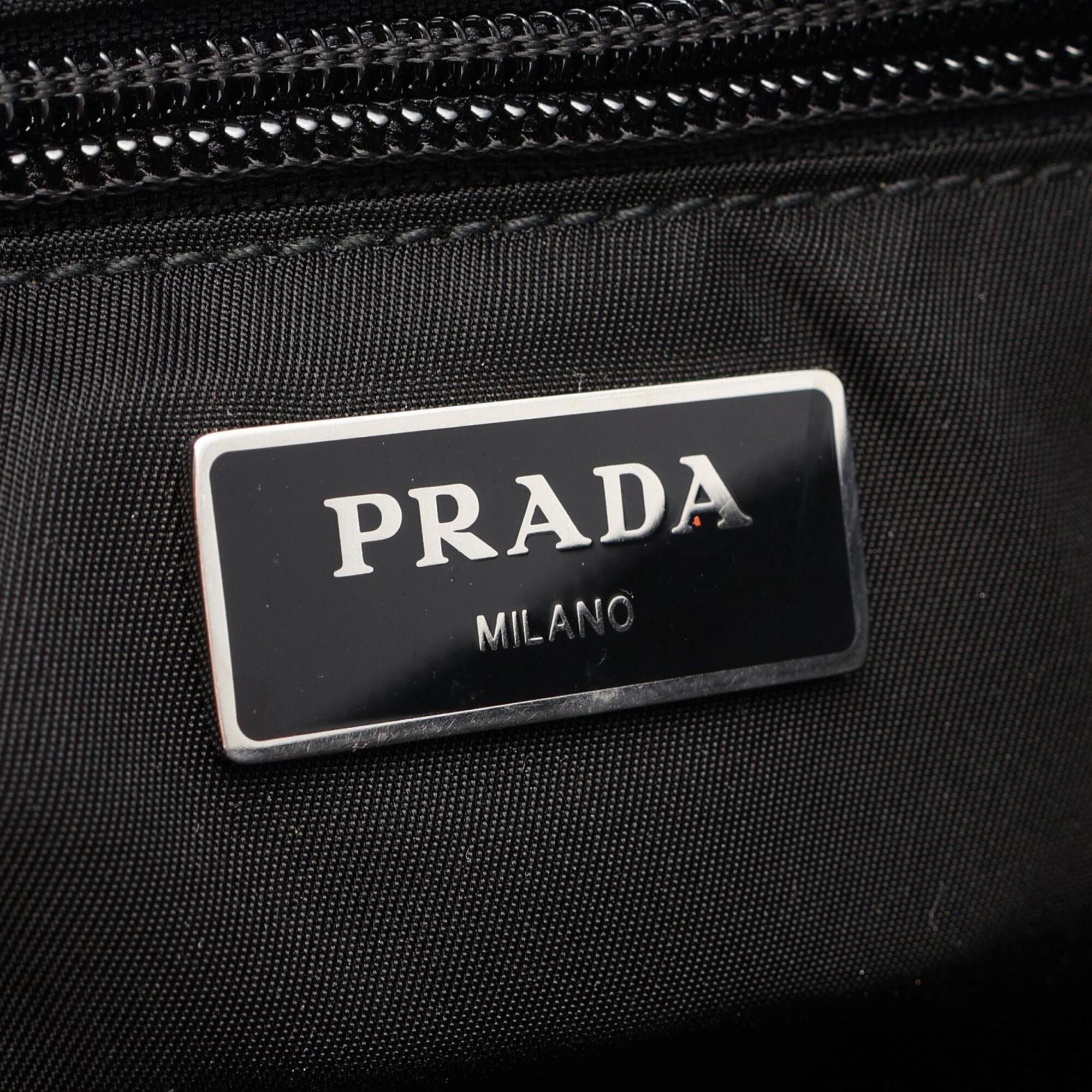 Prada Black Nylon Fanny Pack Handbag (Pre-Owned)