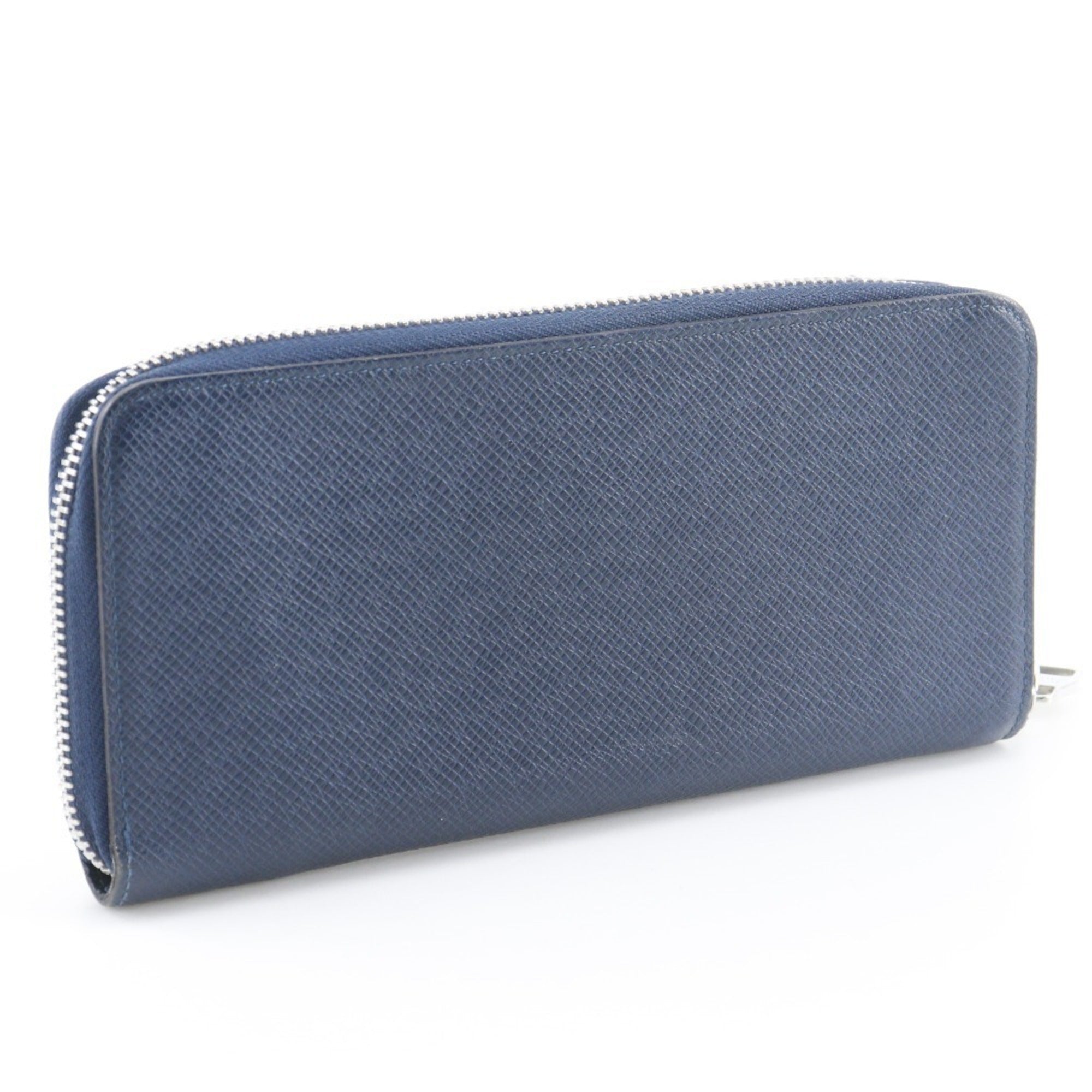 Louis Vuitton Taiga Navy Ocean Taiga Leather Long Wallet (Bi-Fold) (Pre-Owned)
