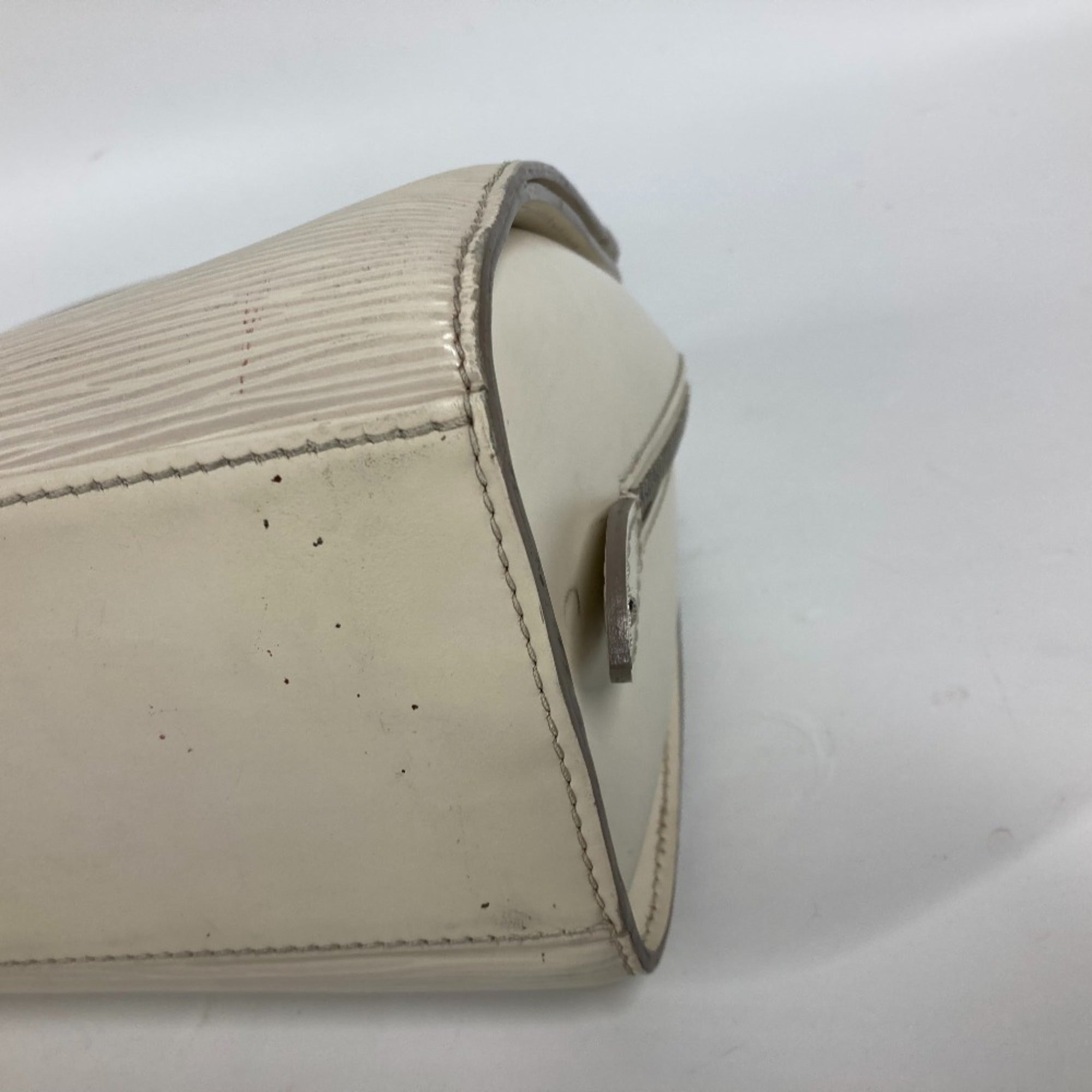 Louis Vuitton Lv Off White White Epi Leather Boston Bag Handbag (Pre-Owned)