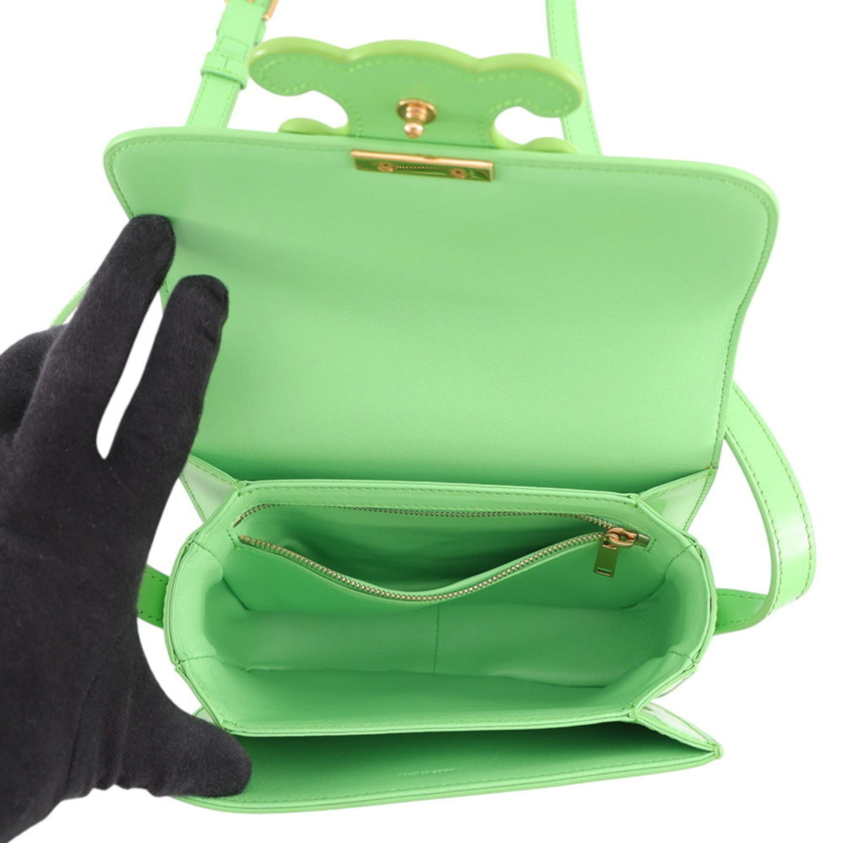 Celine Light Green Leather Shoulder Bag (Pre-Owned)