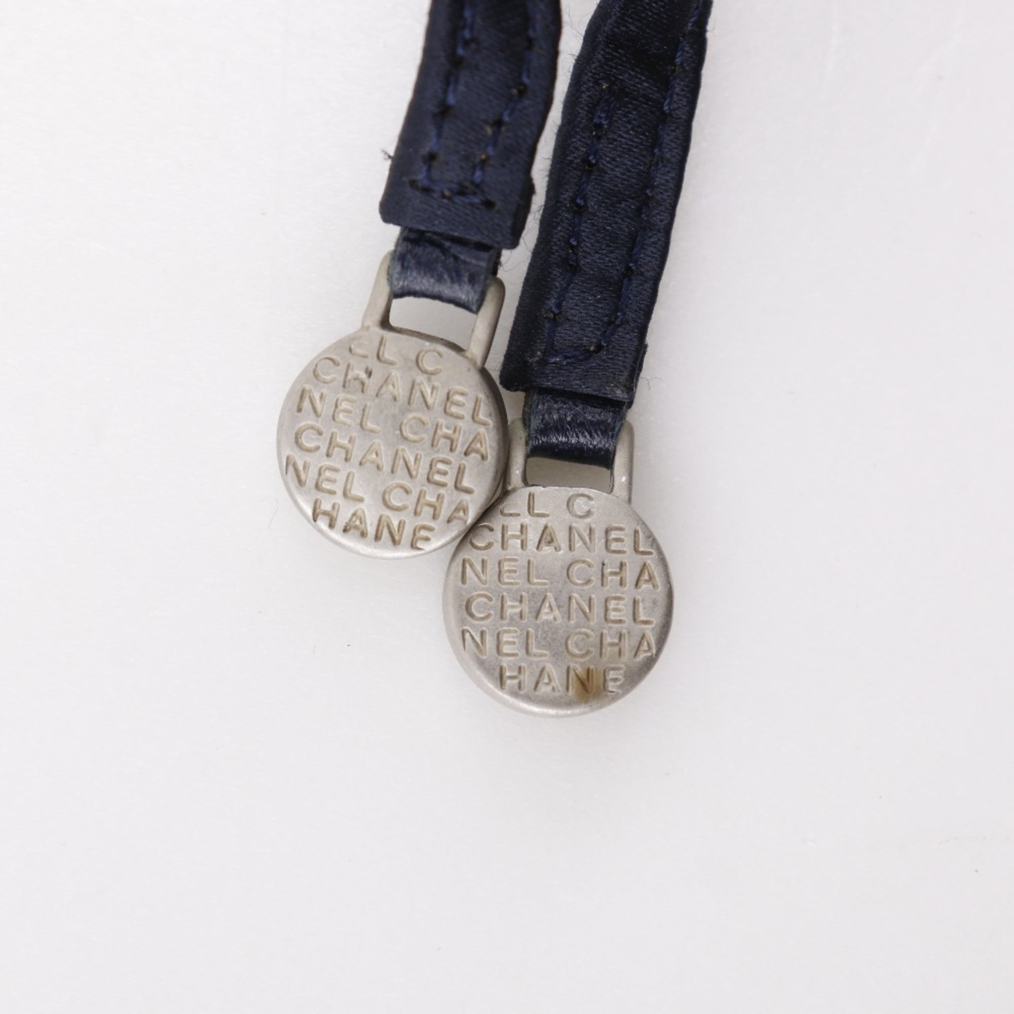 Chanel Black Satin Shoulder Bag (Pre-Owned)