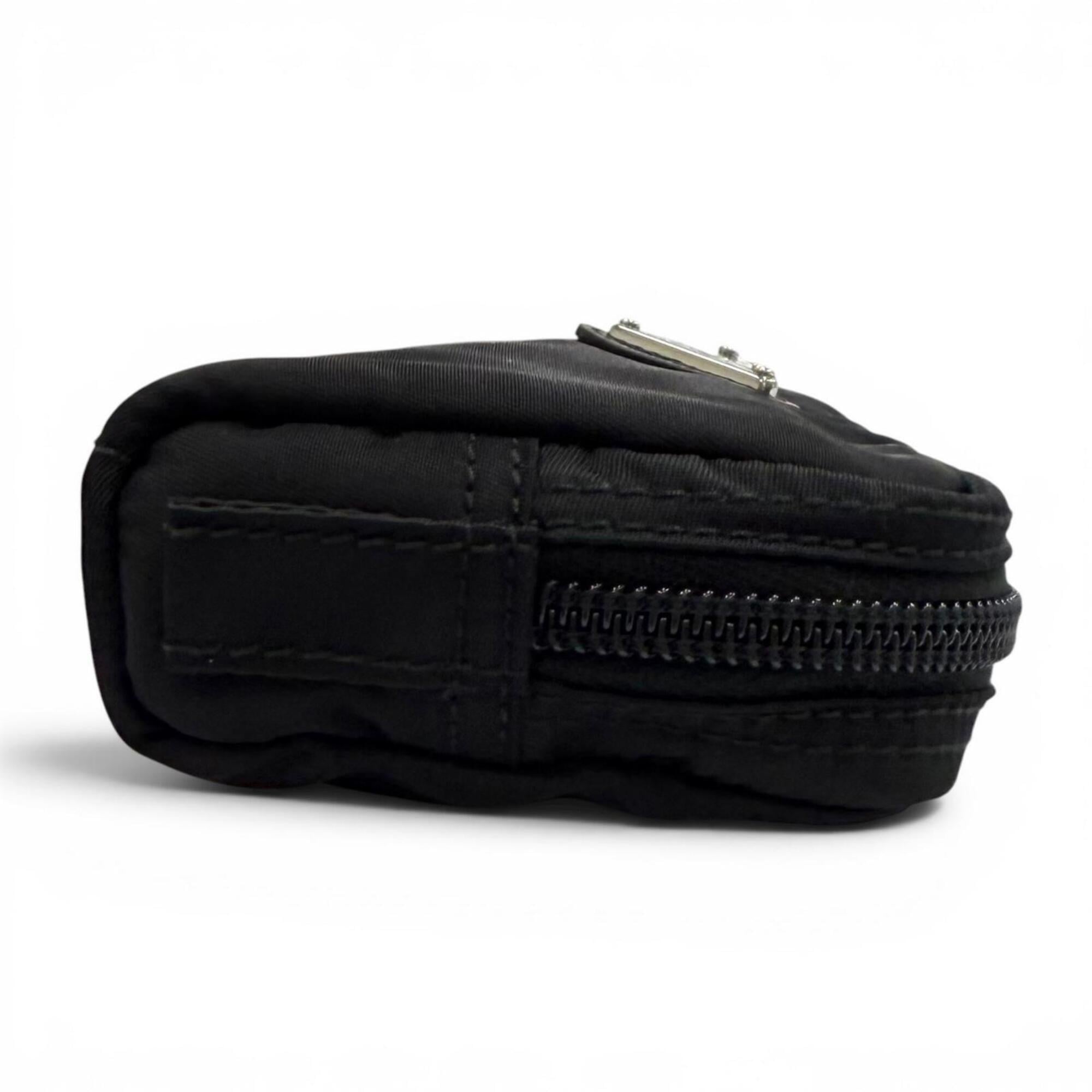 Prada Black Nylon Pouch (Pre-Owned)