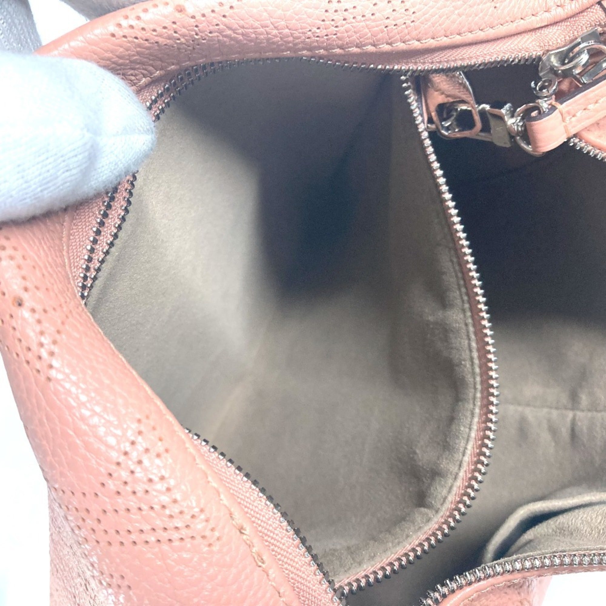 Louis Vuitton Pink Rose Mahina Leather Handbag Shoulder Bag Tote Bag (Pre-Owned)