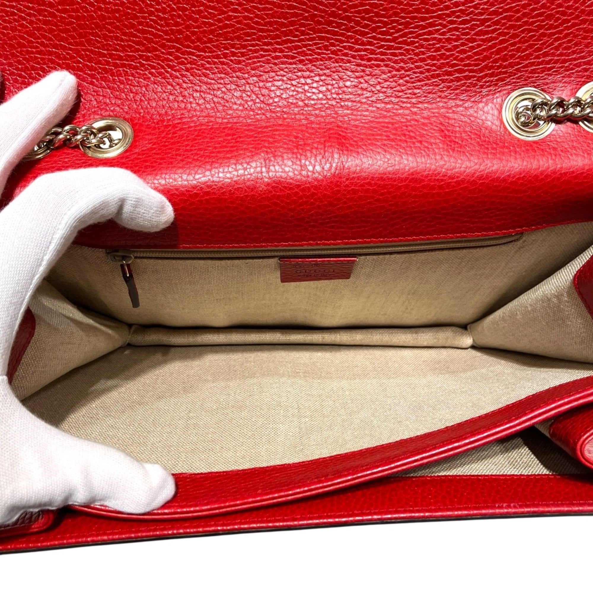 Gucci Red Color Leather Shoulder Bag (Pre-Owned)