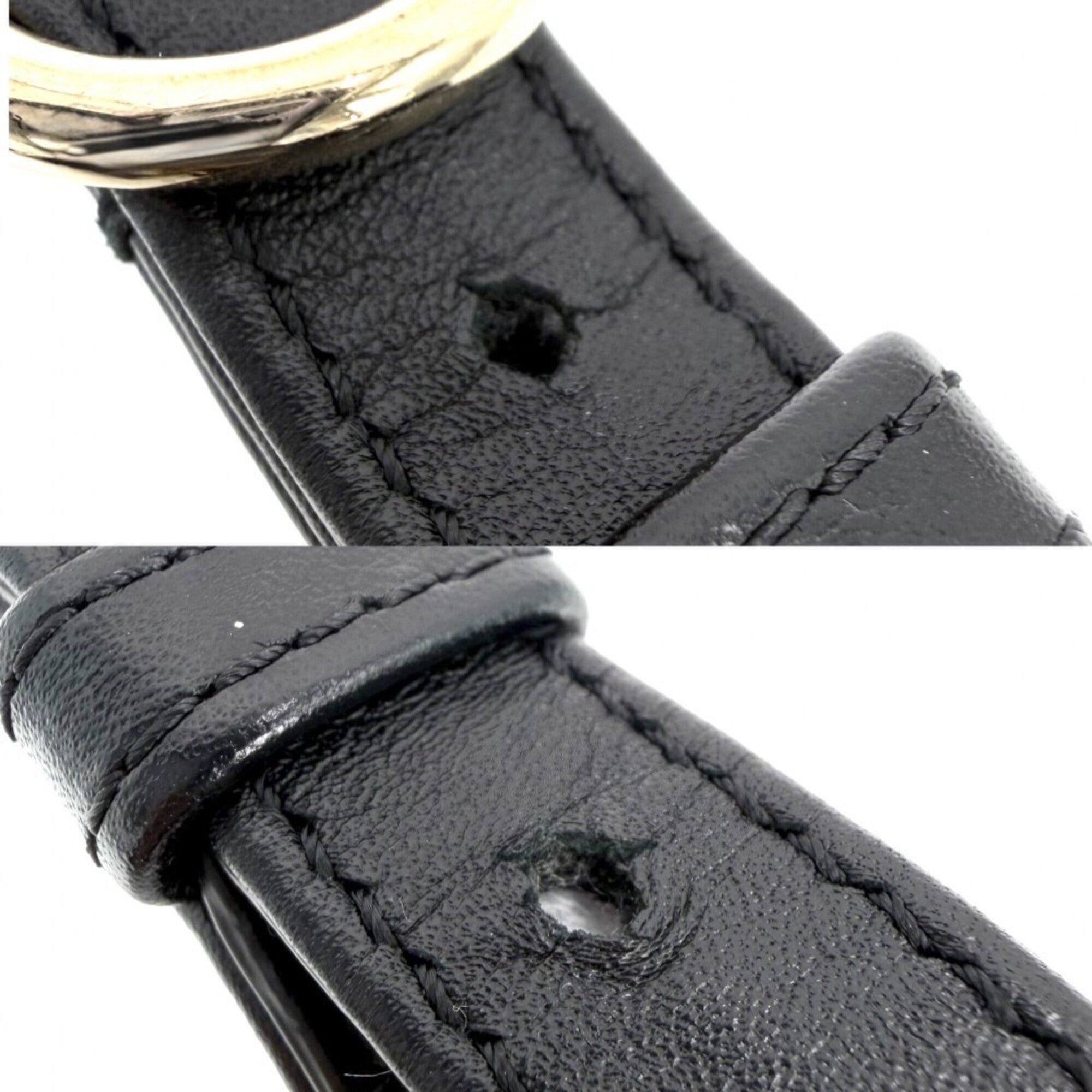 Chanel Black Leather Shoulder Bag (Pre-Owned)