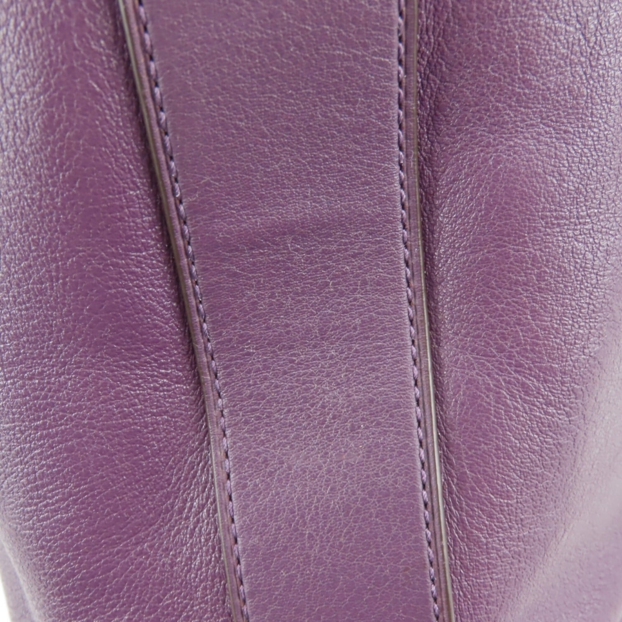 Coach Dark Purple Leather Shoulder Bag (Pre-Owned)