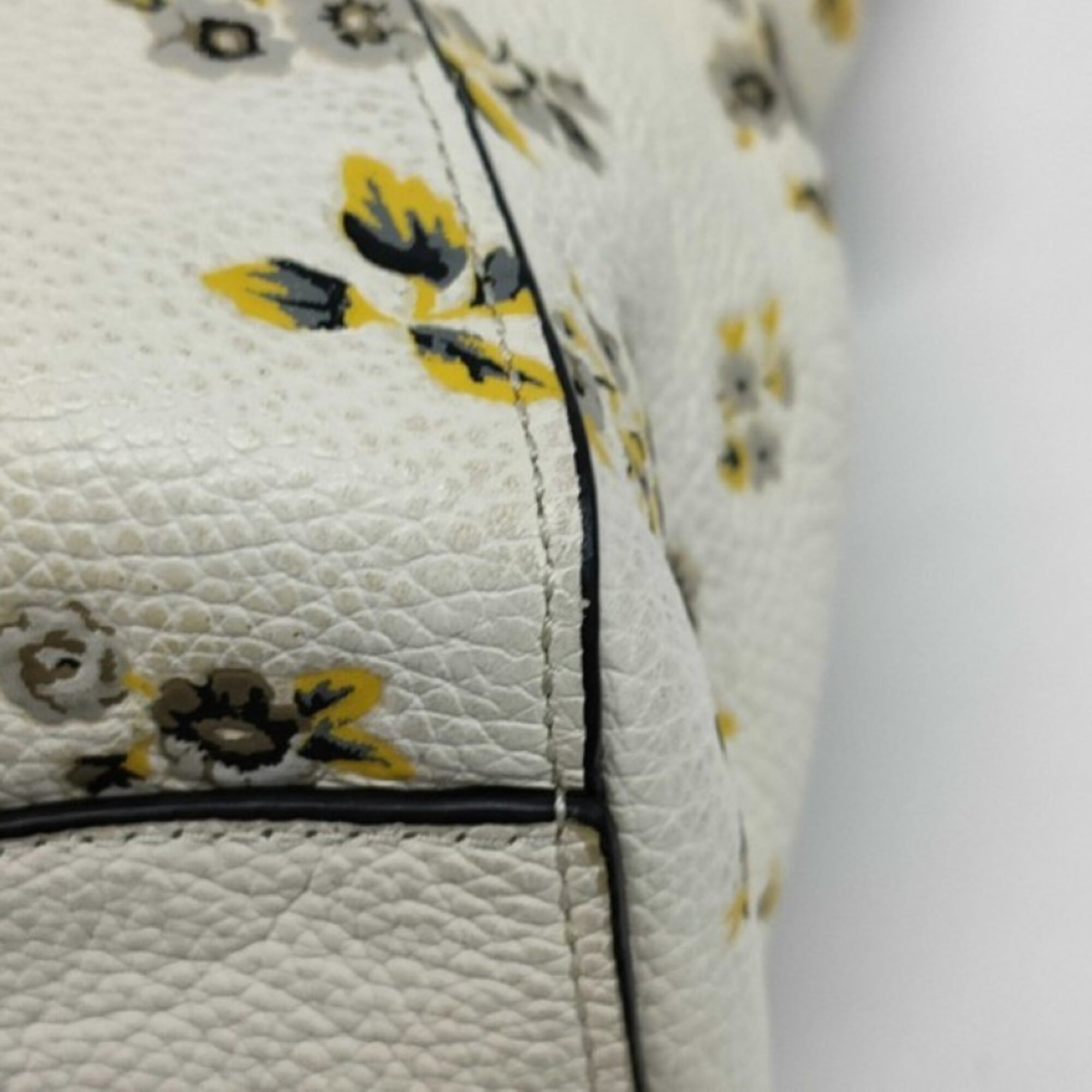 Coach Black White Yellow Leather Handbag Shoulder Bag (Pre-Owned)
