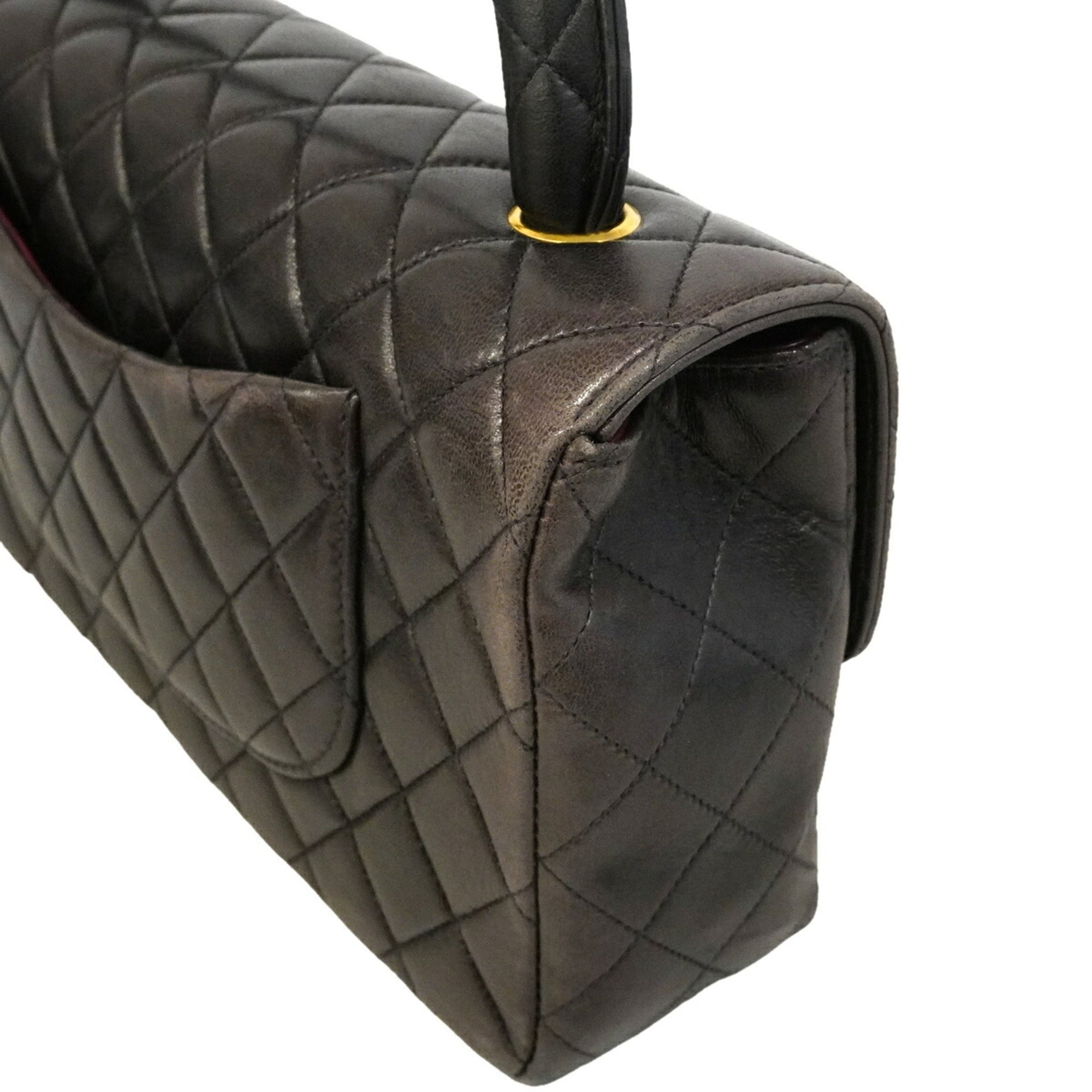 Chanel Black Leather Handbag (Pre-Owned)