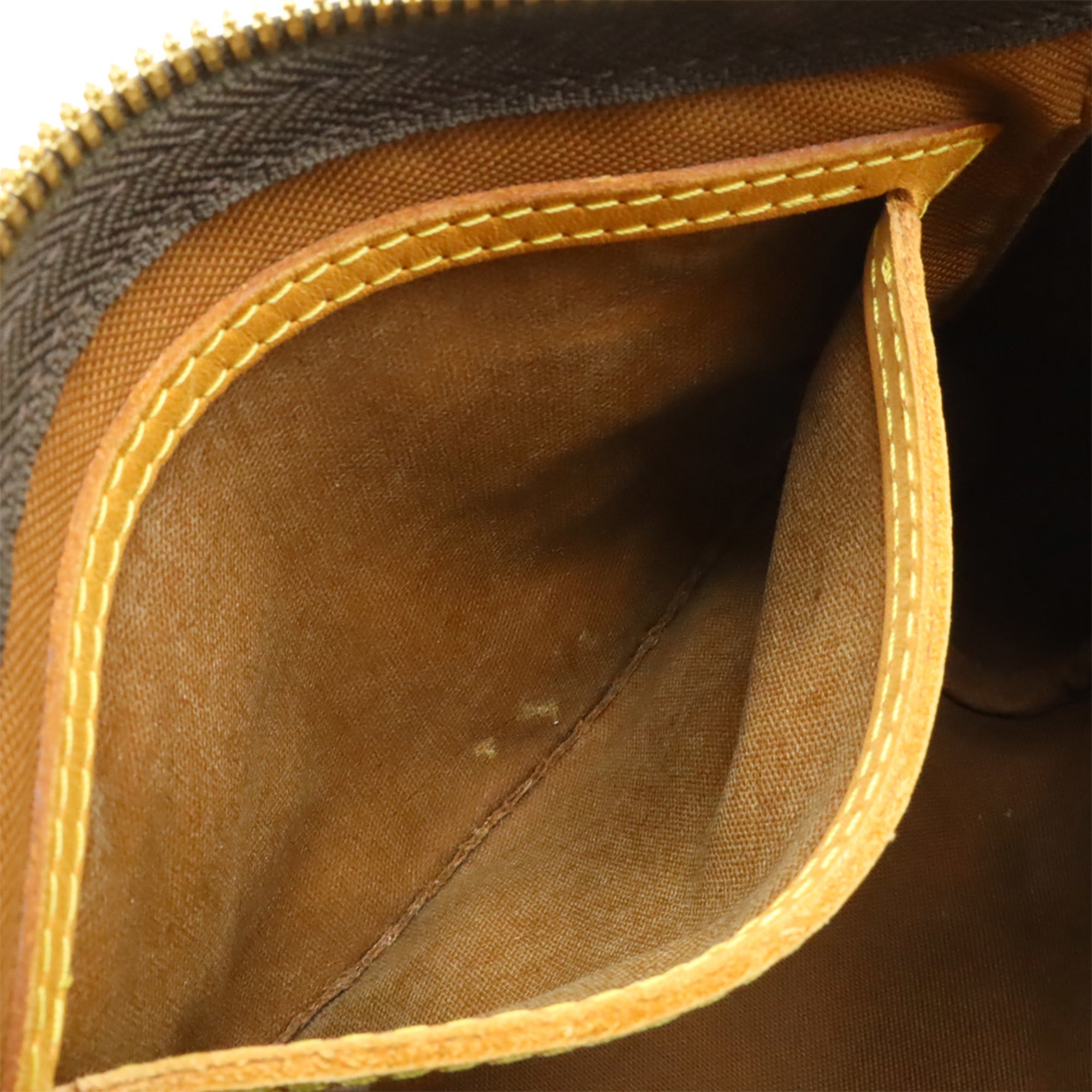 Louis Vuitton Brown Monogram Canvas Boston Bag Handbag Shoulder Bag (Pre-Owned)