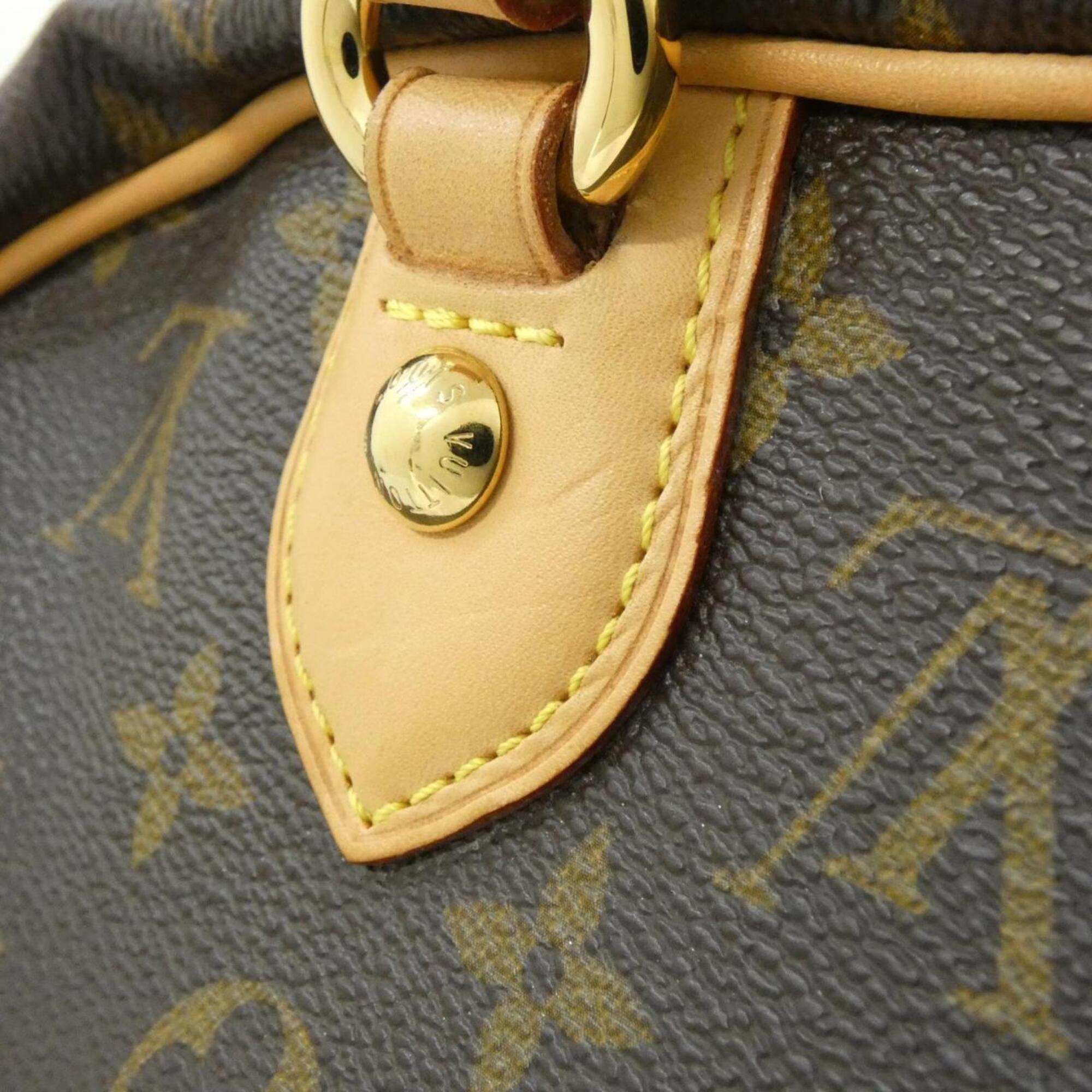 Louis Vuitton Marron Coated Canvas Shoulder Bag (Pre-Owned)