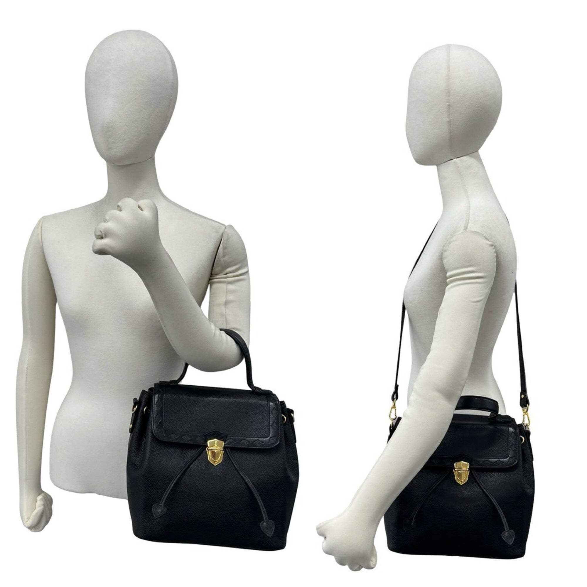 Yves Saint Laurent Black Leather Shoulder Bag (Pre-Owned)