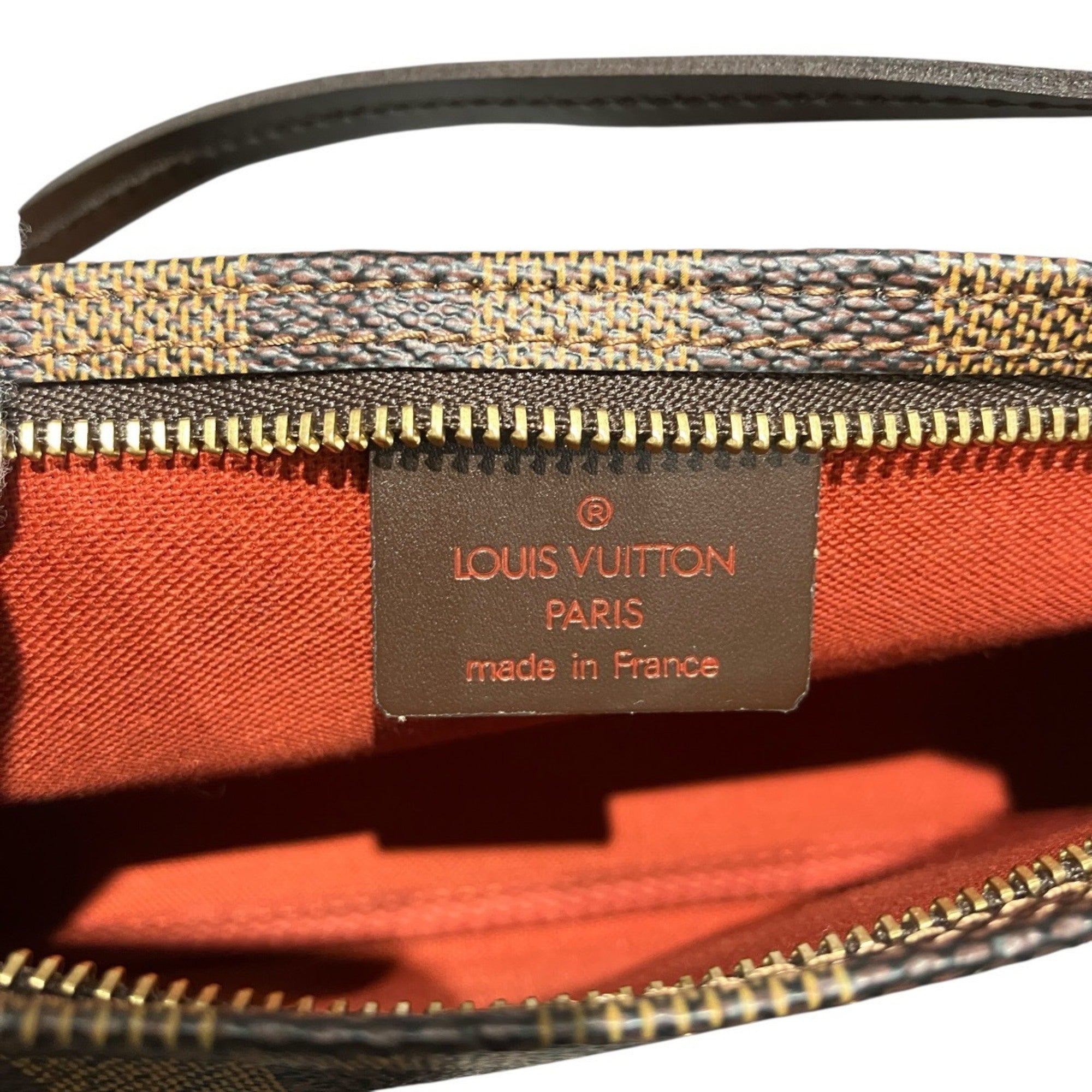 Louis Vuitton Damier Canvas Damier Canvas Handbag (Pre-Owned)
