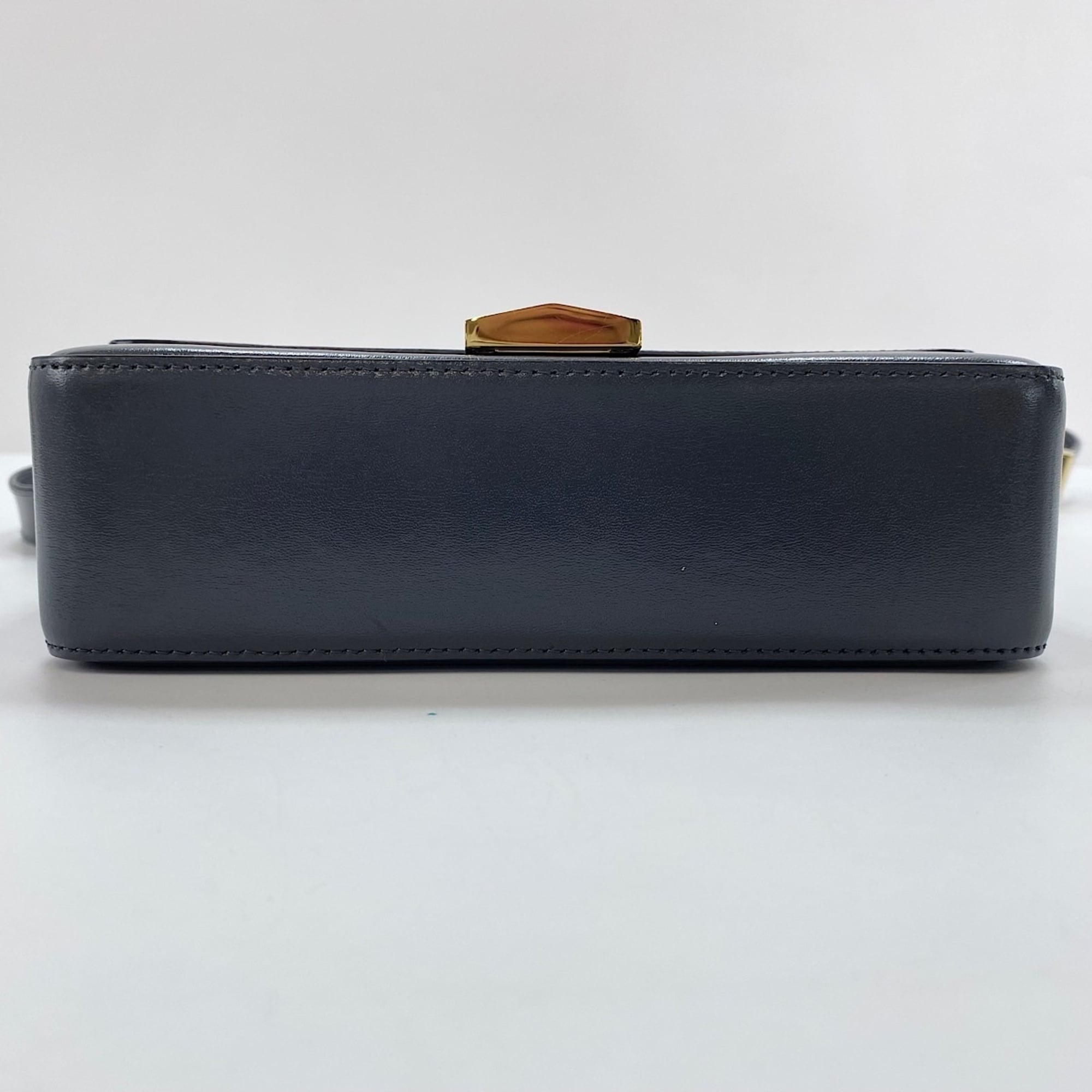 Givenchy Gray Leather Shoulder Bag (Pre-Owned)