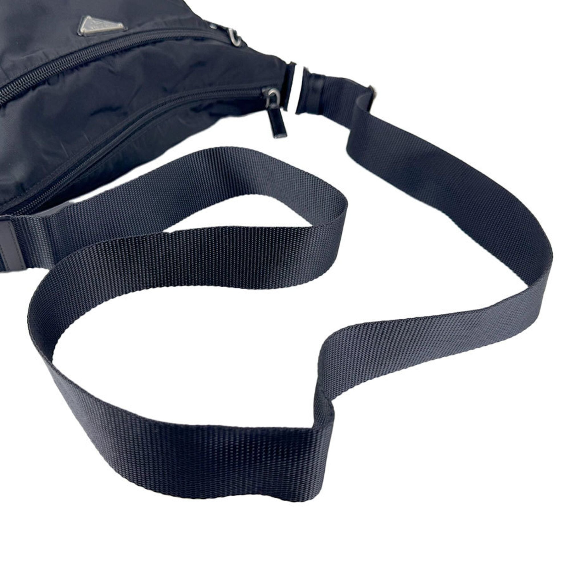 Prada Black Nylon Shoulder Bag (Pre-Owned)
