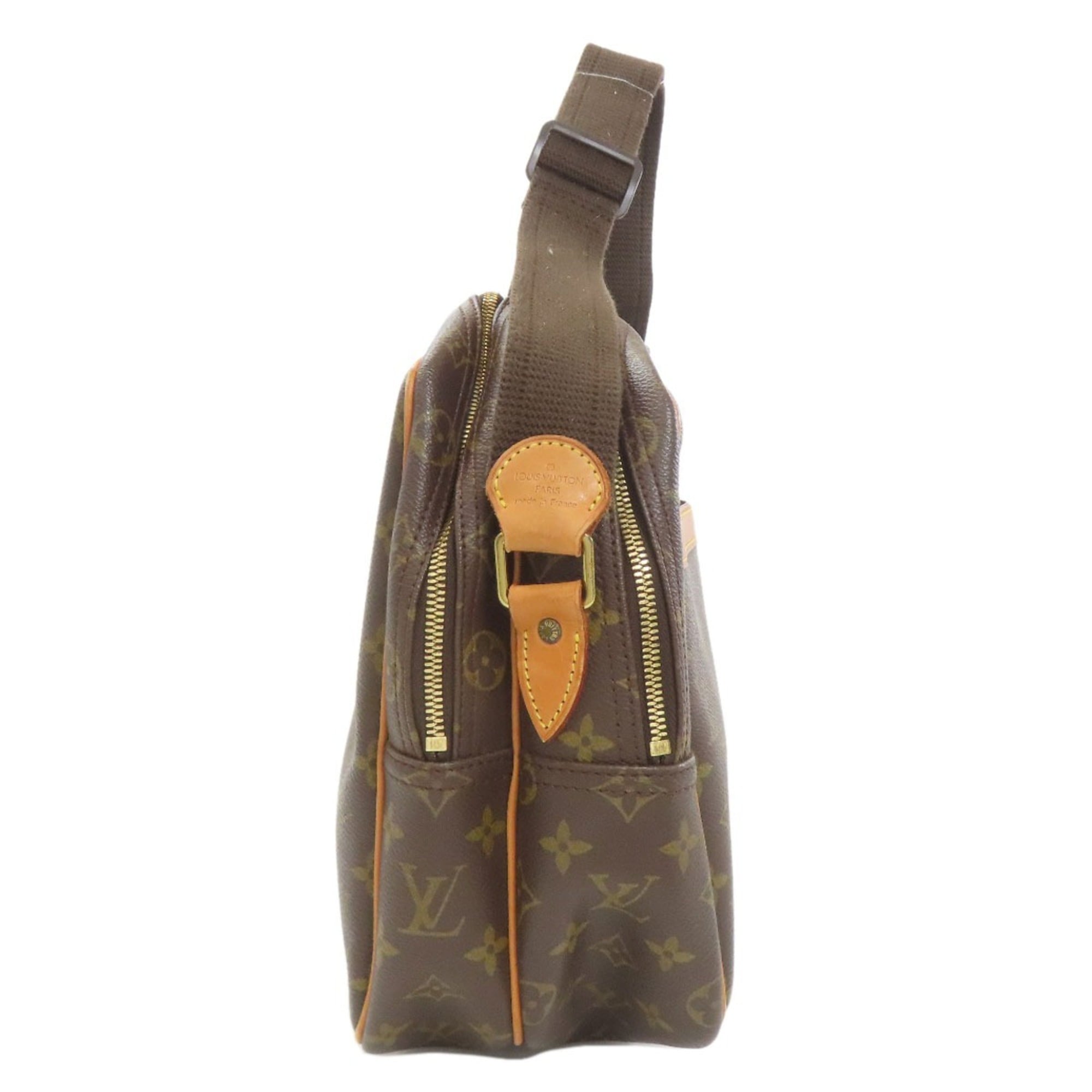 Louis Vuitton Brown Monogram Monogram Canvas Shoulder Bag (Pre-Owned)