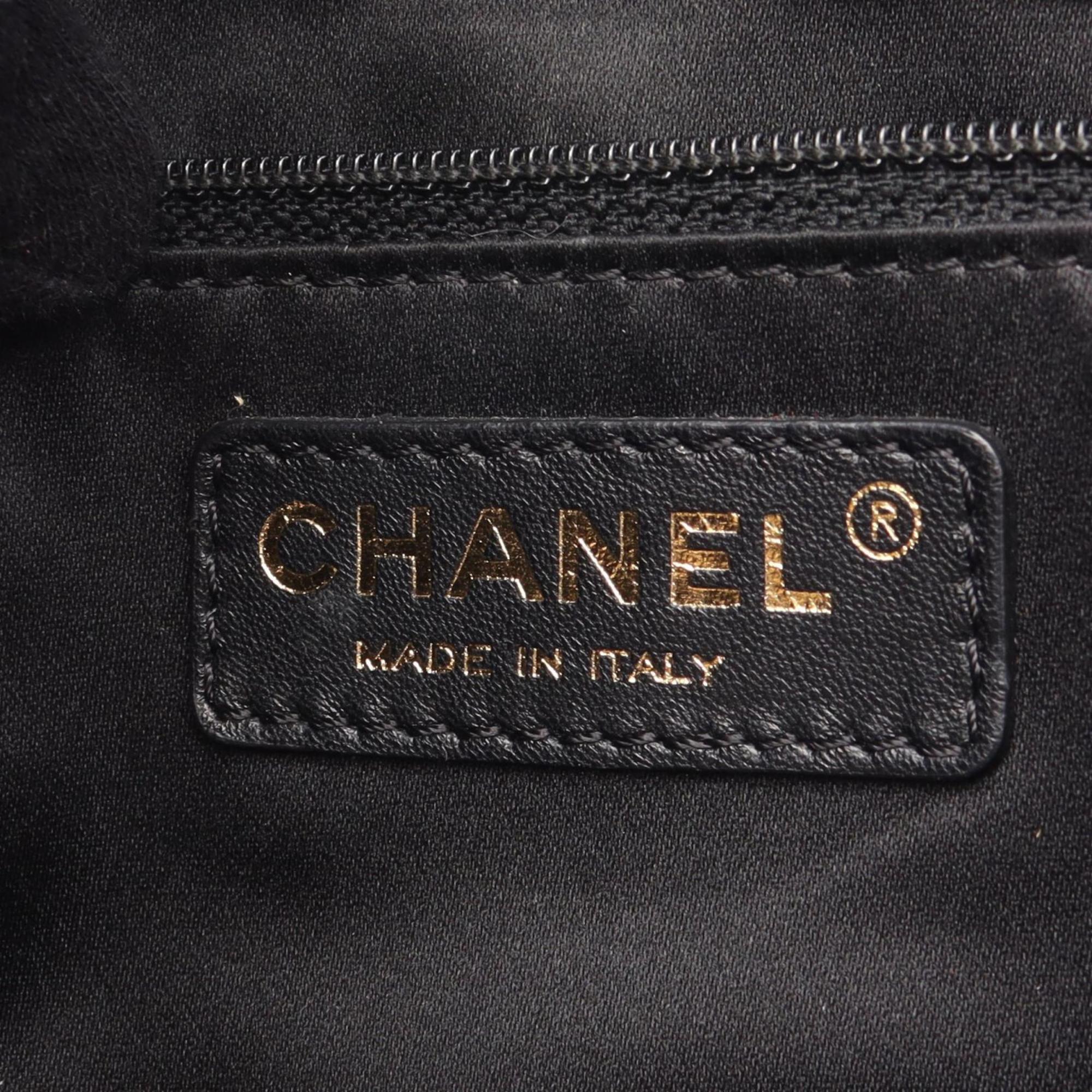 Chanel Black Grained Calfskin Tote Bag (Pre-Owned)