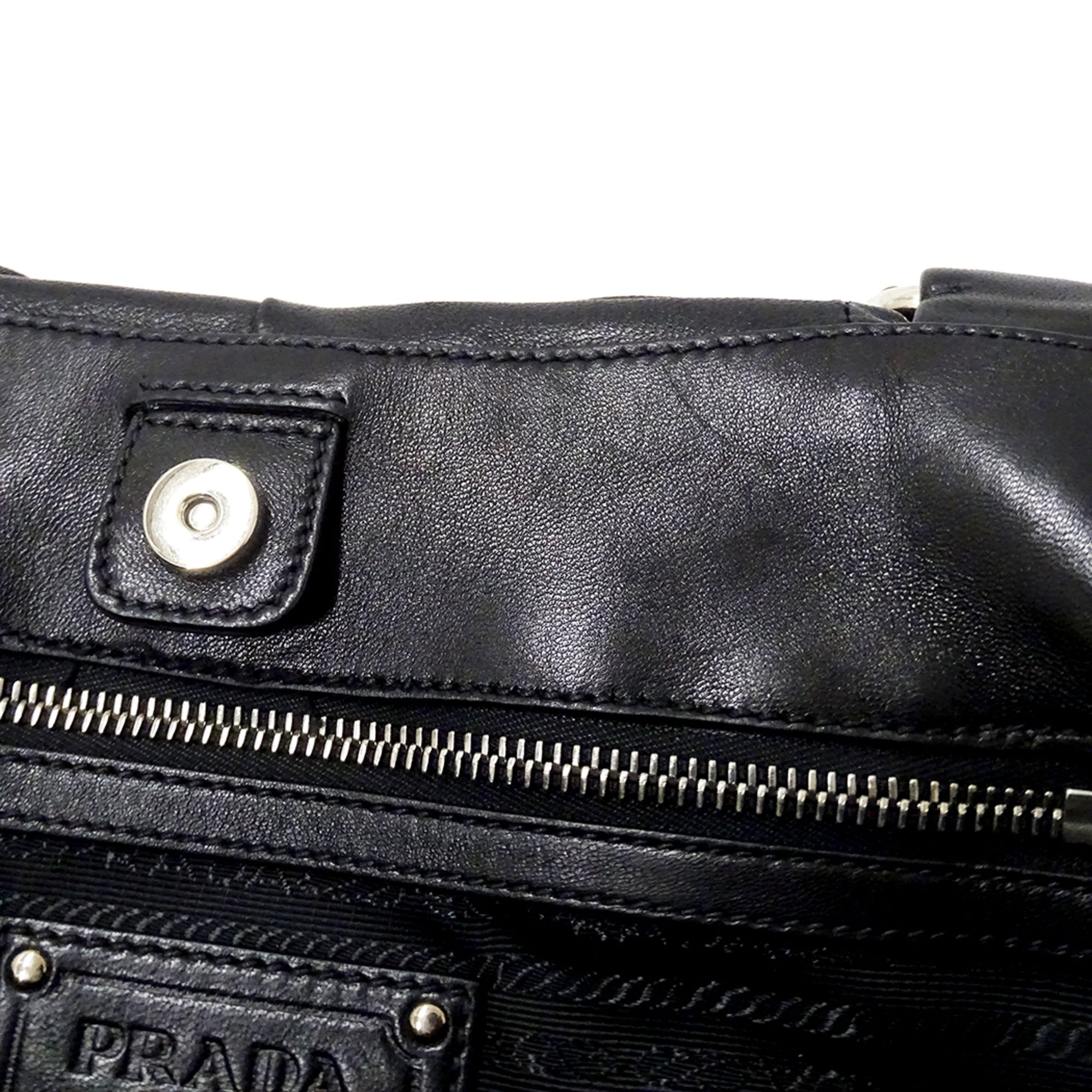 Prada Black Leather Handbag Tote Bag (Pre-Owned)