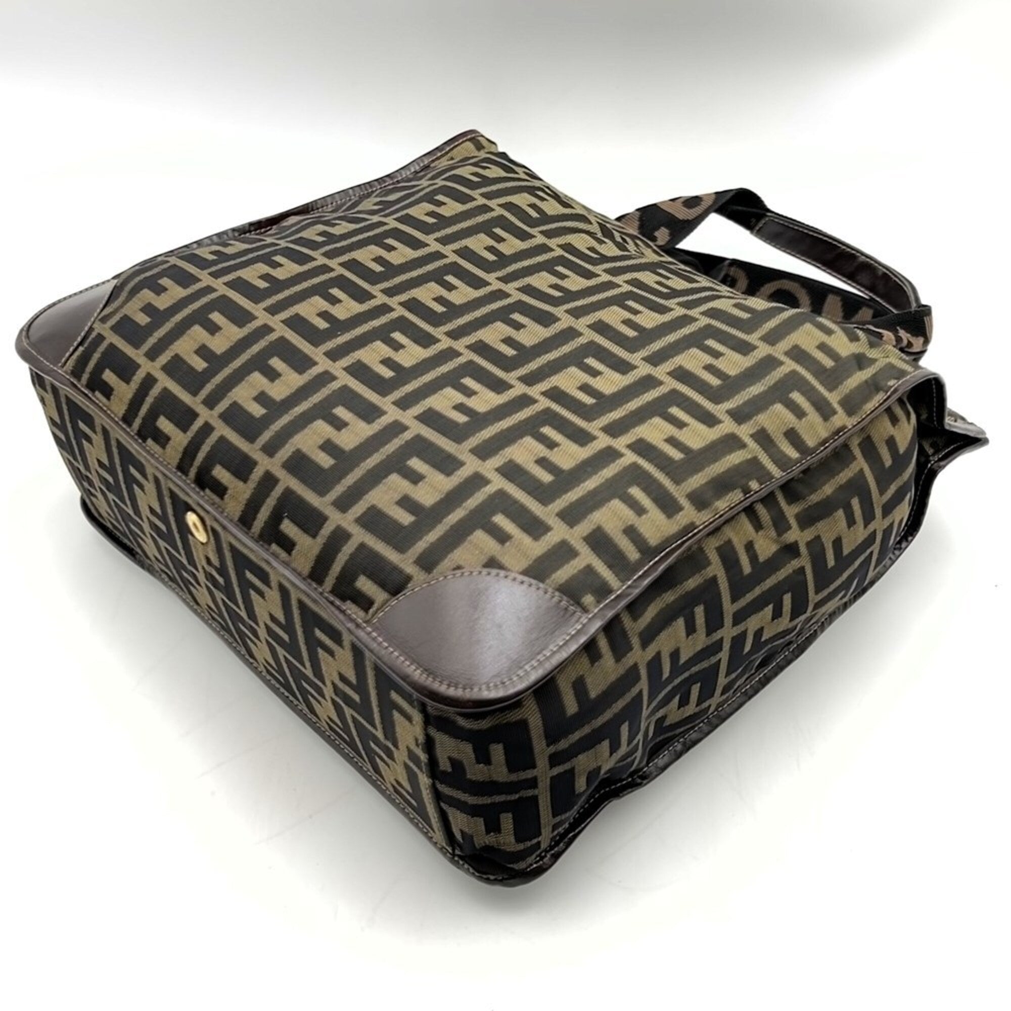 Fendi Brown Zucca Handbag Tote Bag (Pre-Owned)
