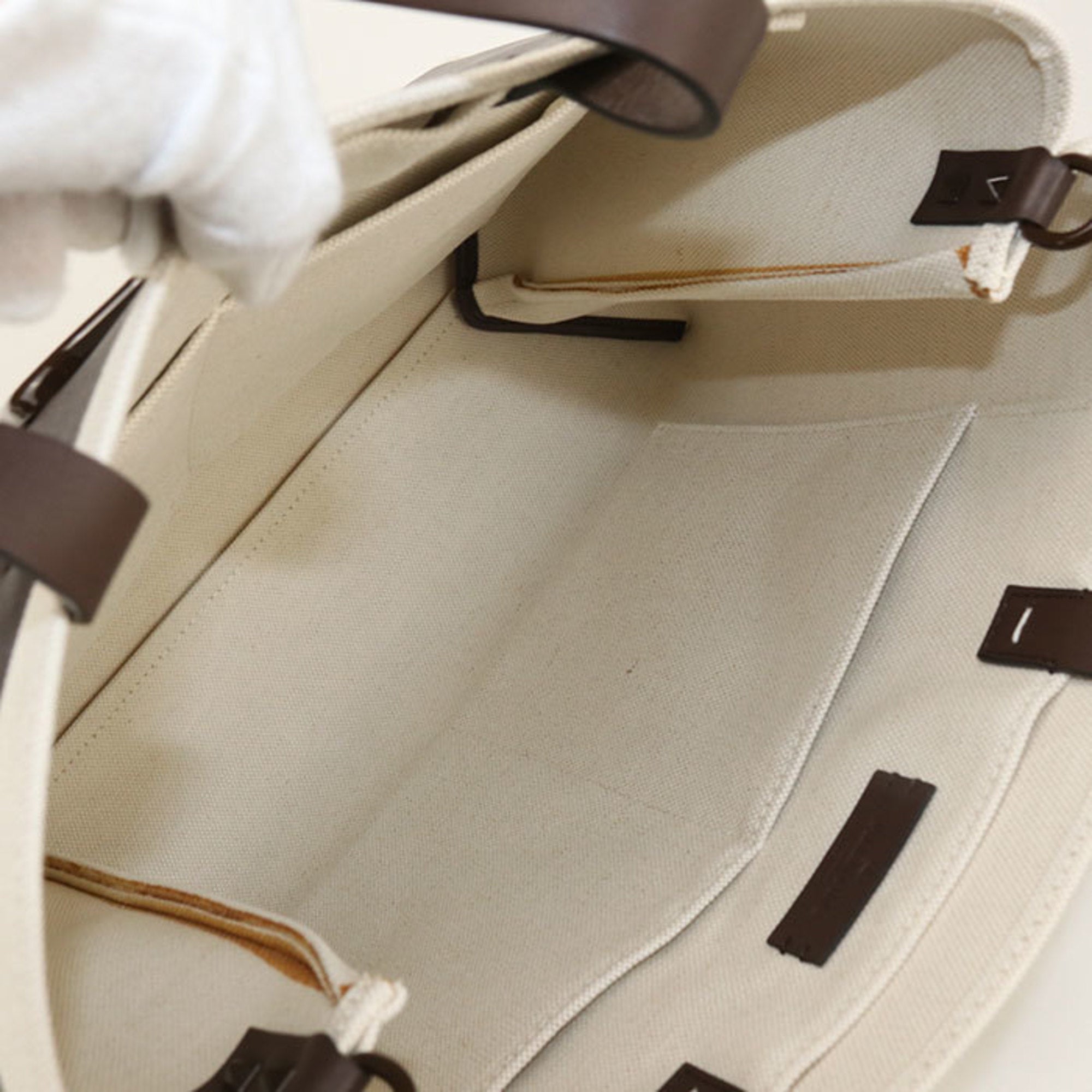 Valentino Garavani Brown Canvas Tote Bag (Pre-Owned)