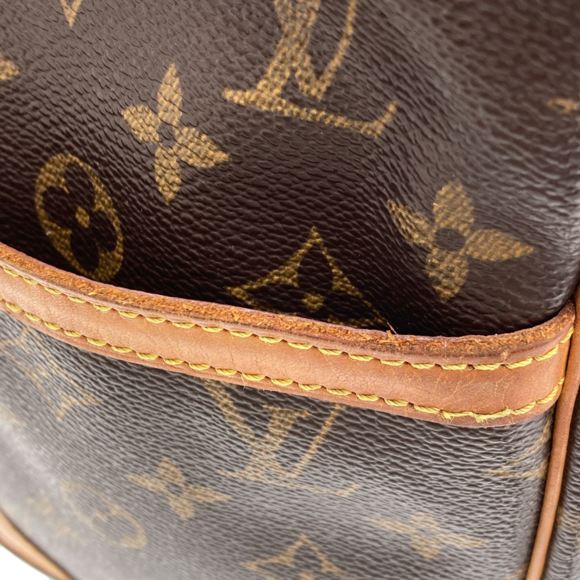 Louis Vuitton Monogram Monogram Monogram Shoulder Bag (Pre-Owned)