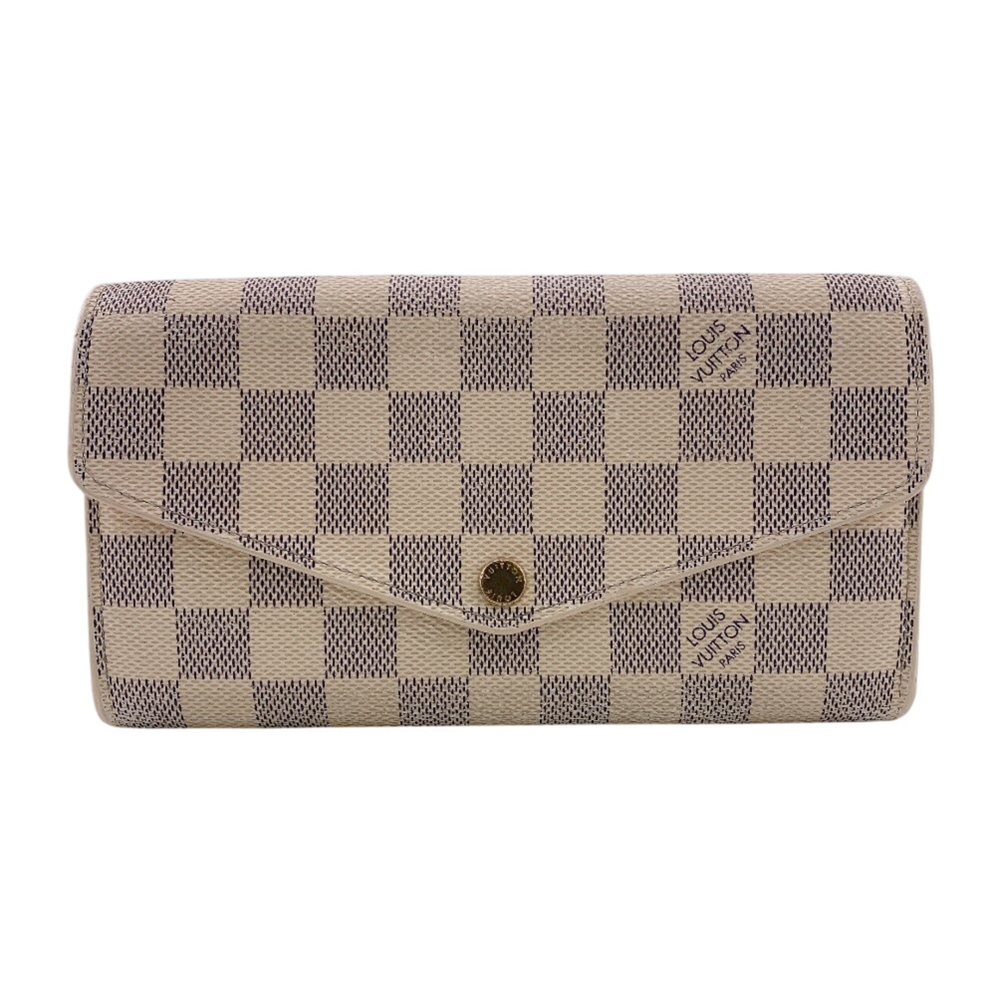 Louis Vuitton White Leather (Pre-Owned)